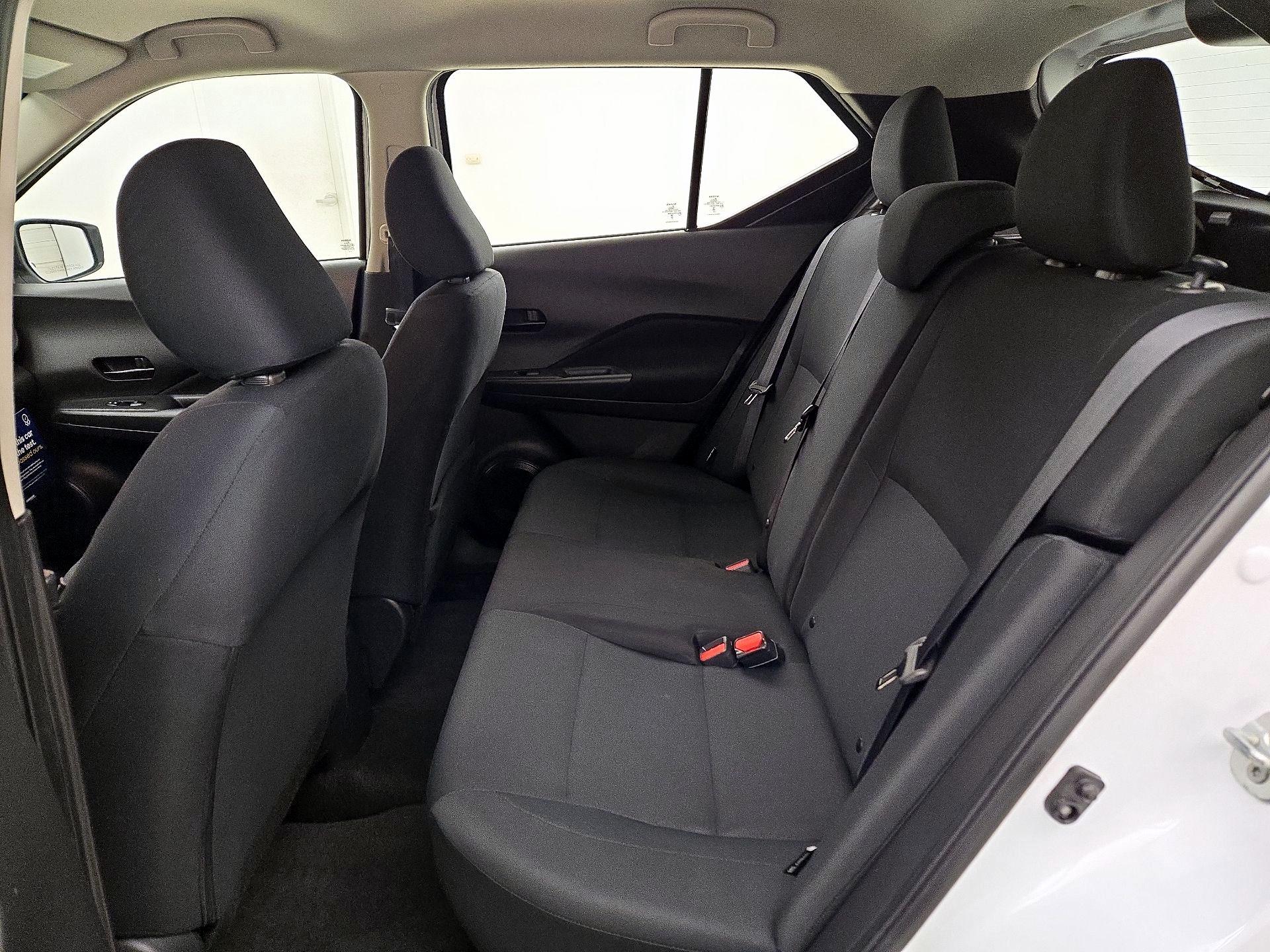 Thumbnail: 2023 Nissan Kicks - 19