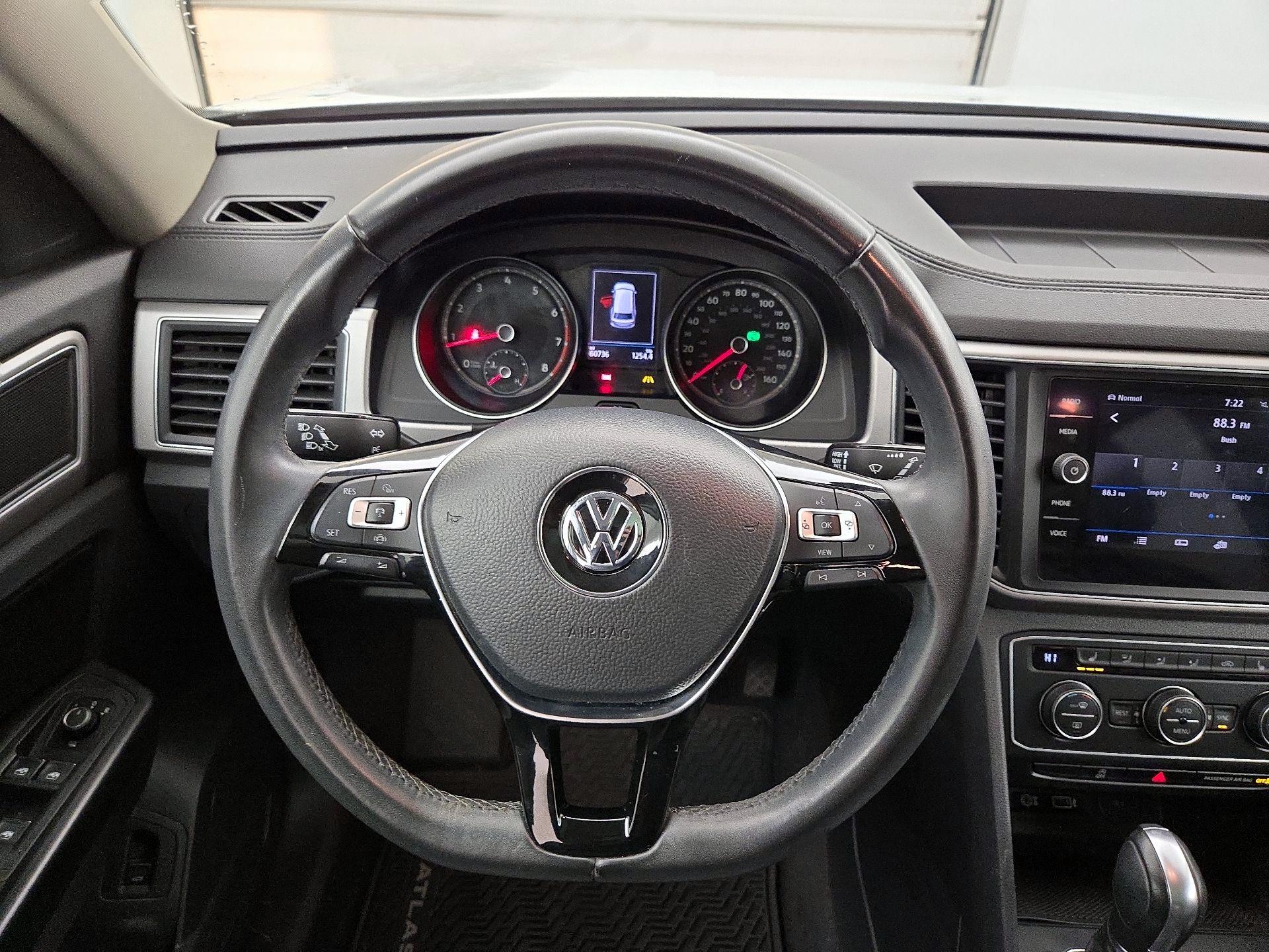 Thumbnail: 2019 Volkswagen Atlas - 10