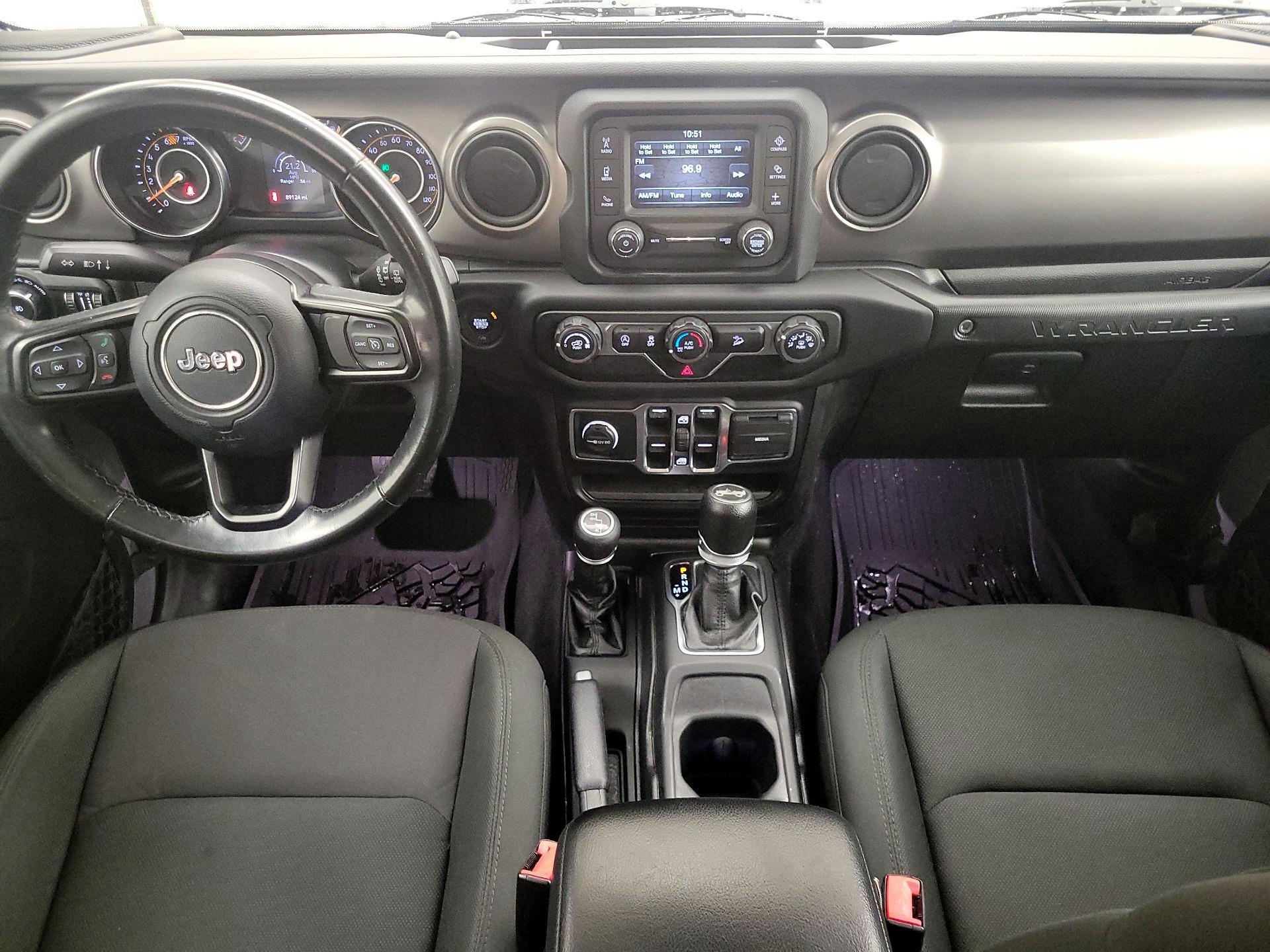 Thumbnail: 2019 Jeep Wrangler - 9