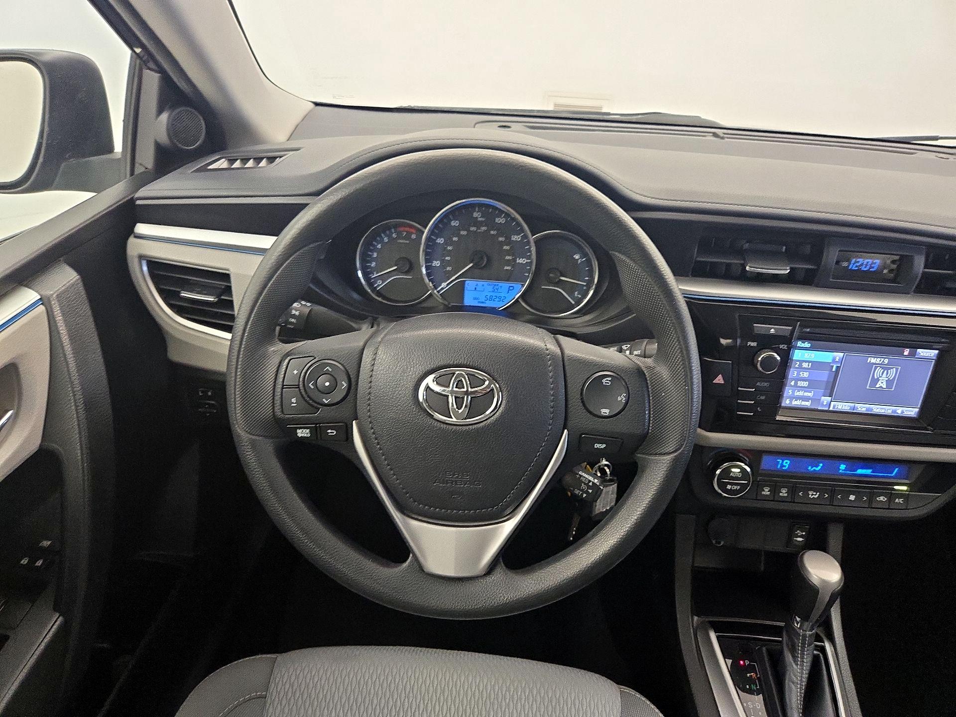 Thumbnail: 2016 Toyota Corolla - 10