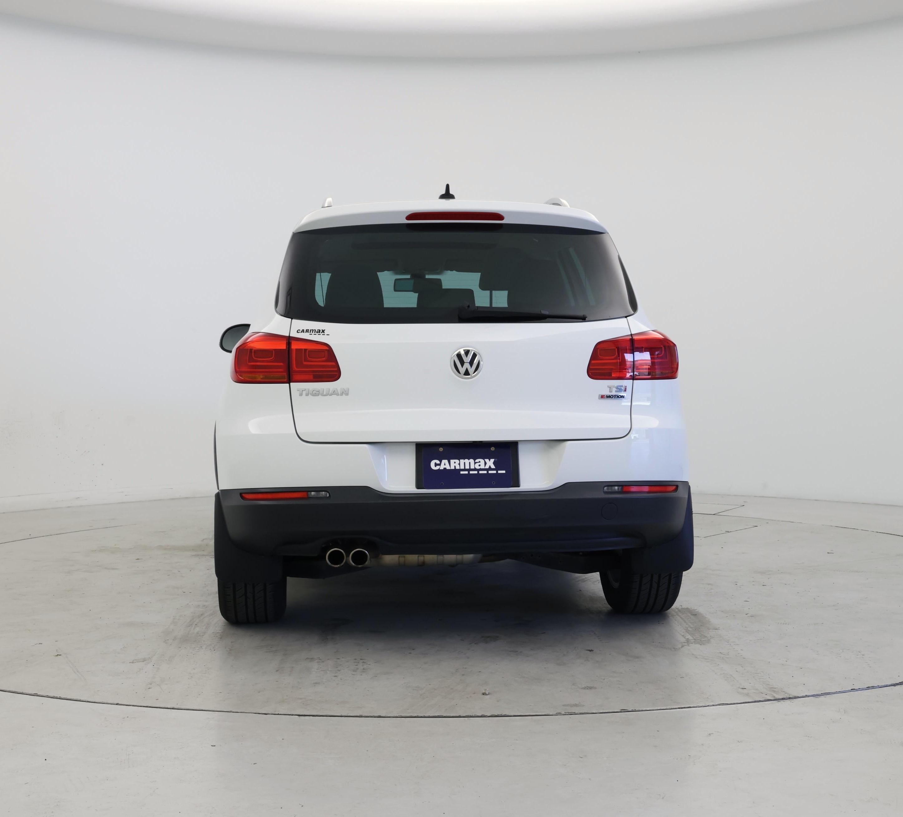 Thumbnail: 2017 Volkswagen Tiguan - 6