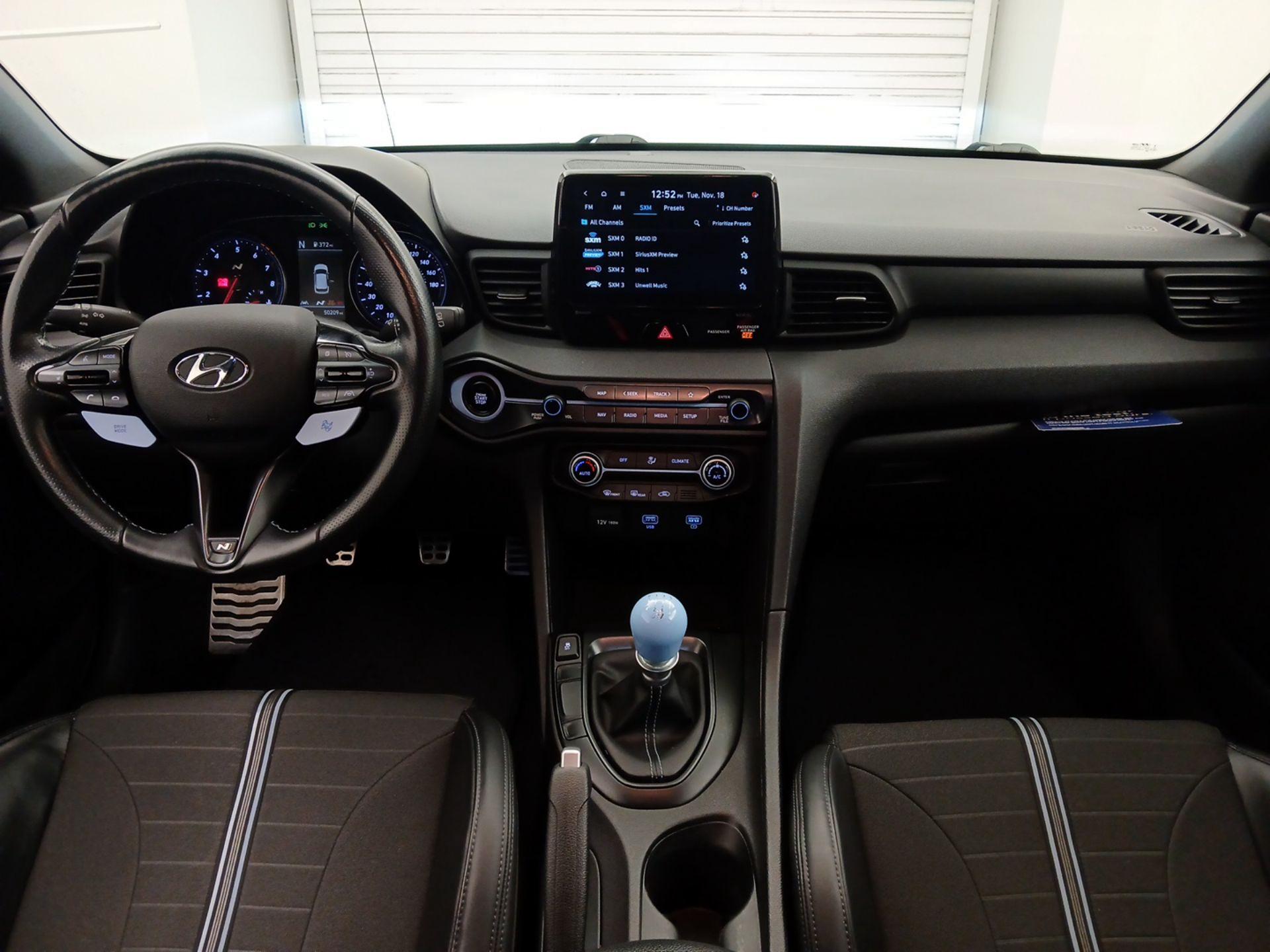 Thumbnail: 2021 Hyundai Veloster - 9