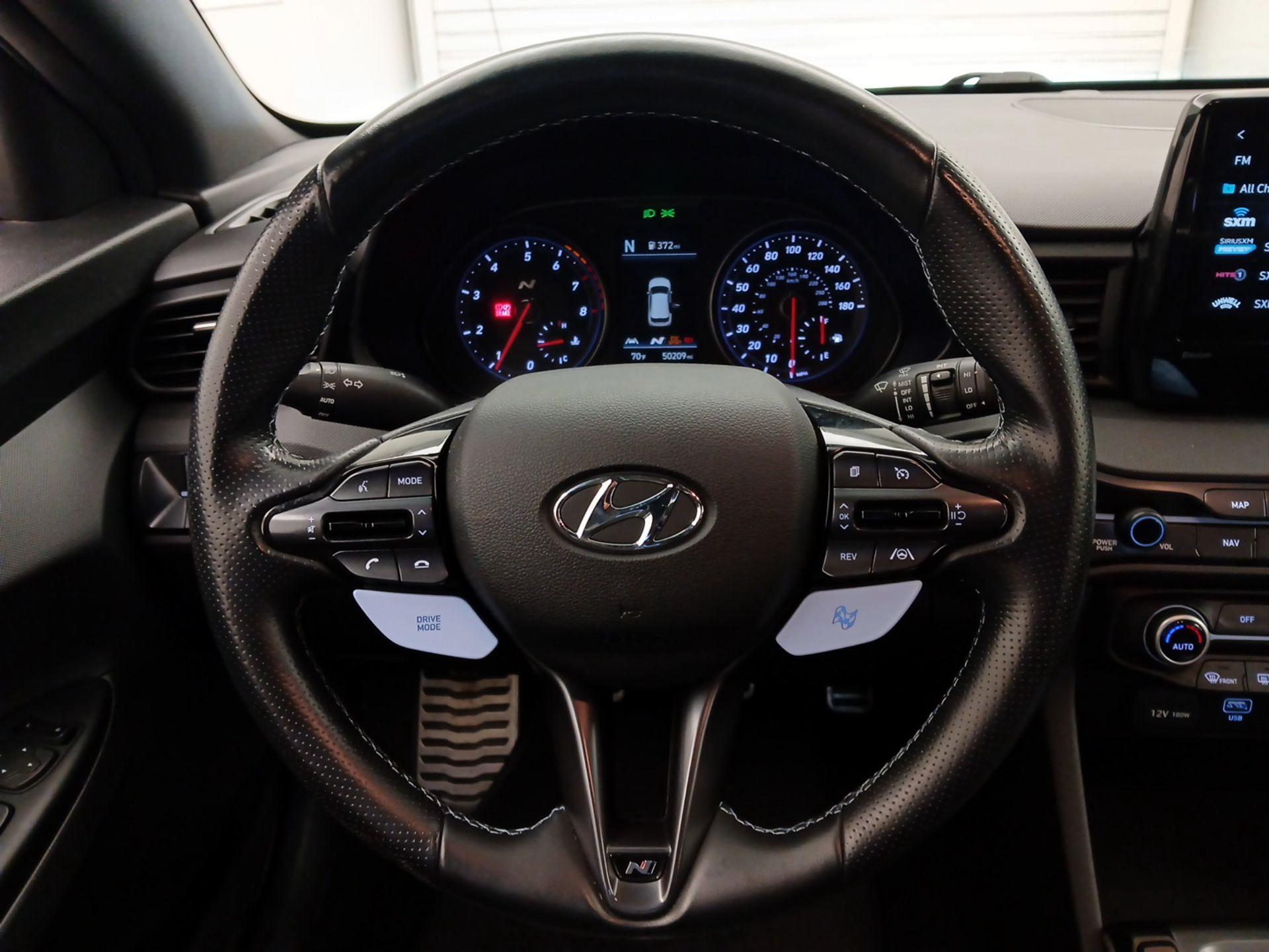 Thumbnail: 2021 Hyundai Veloster - 10