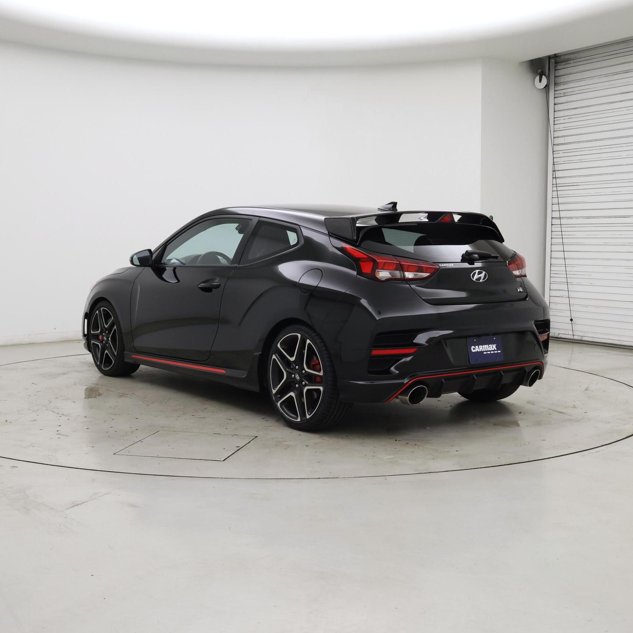 Thumbnail: 2021 Hyundai Veloster - 2