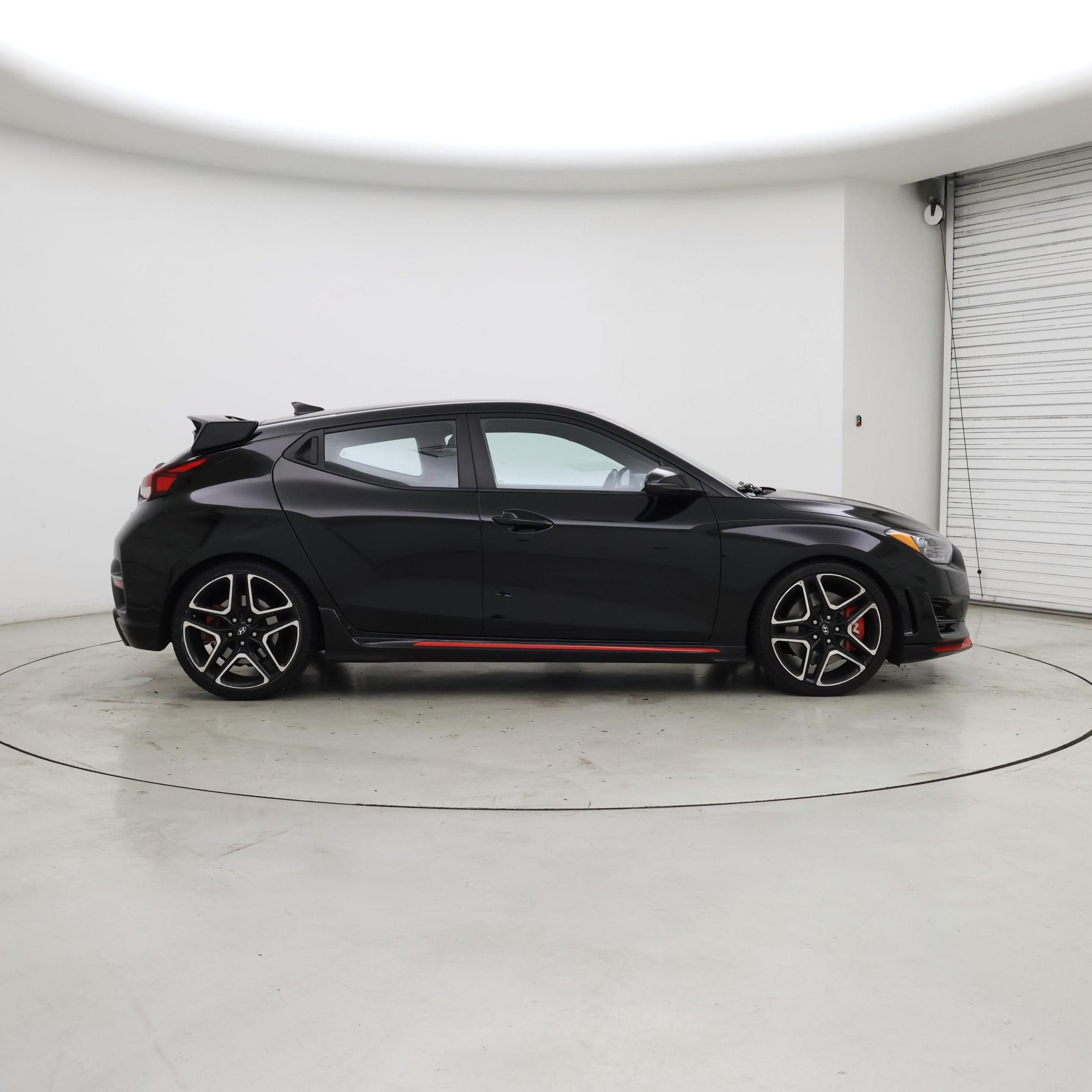 Thumbnail: 2021 Hyundai Veloster - 7