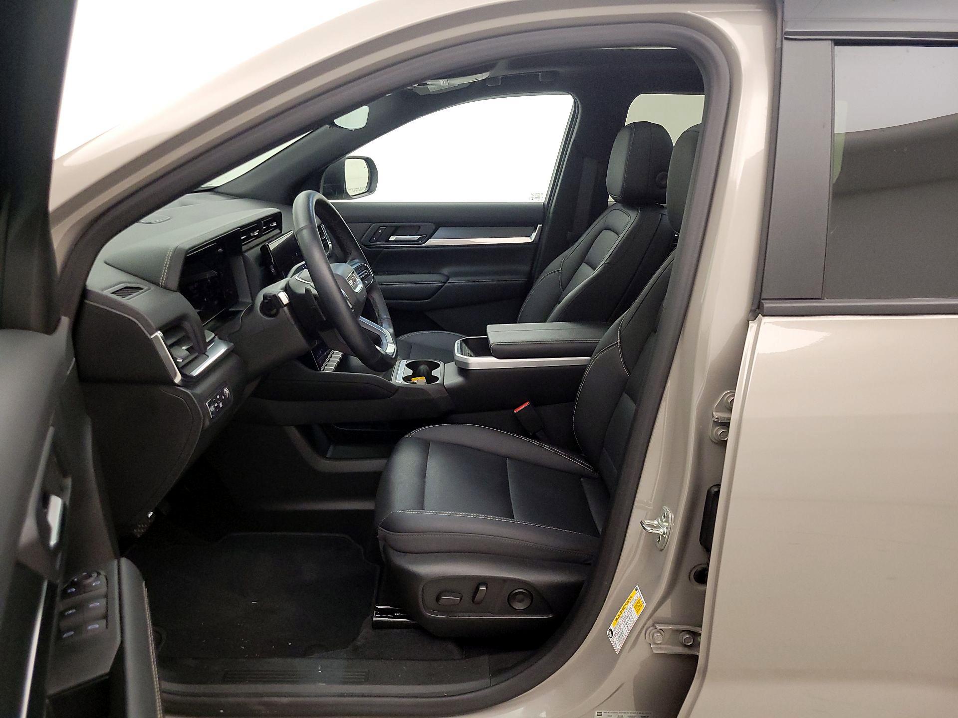 Thumbnail: 2025 GMC Terrain - 11