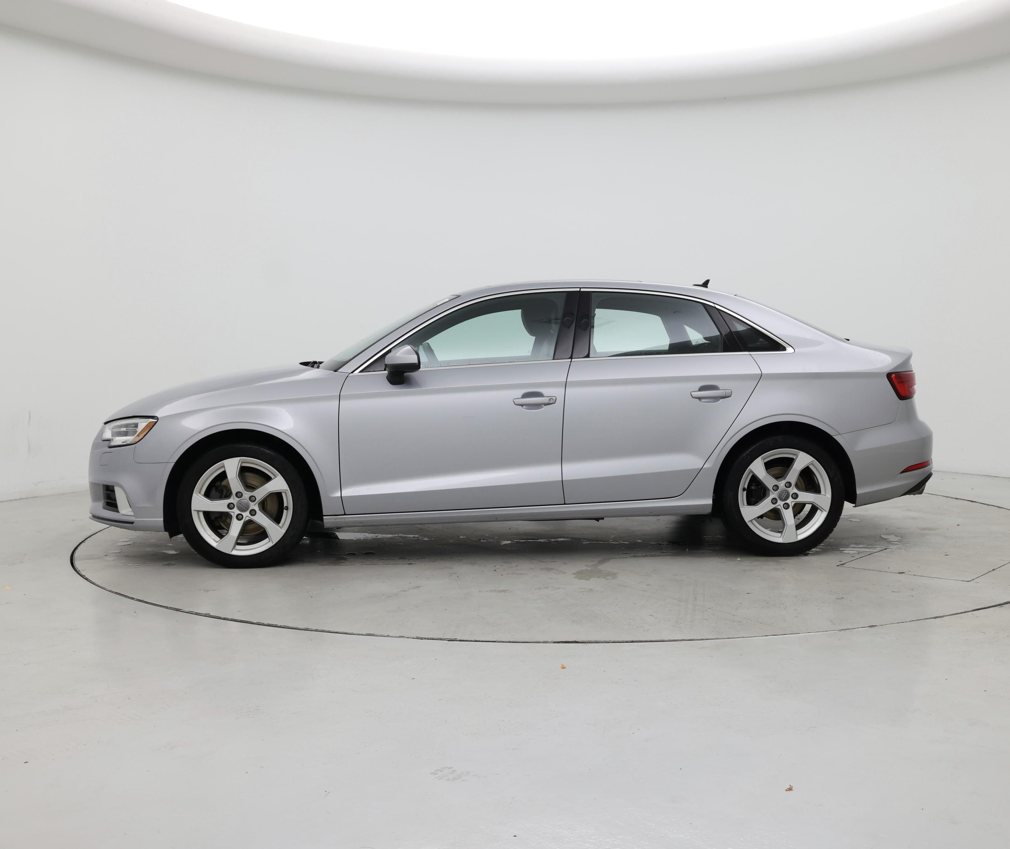 Thumbnail: 2019 Audi A3 - 3