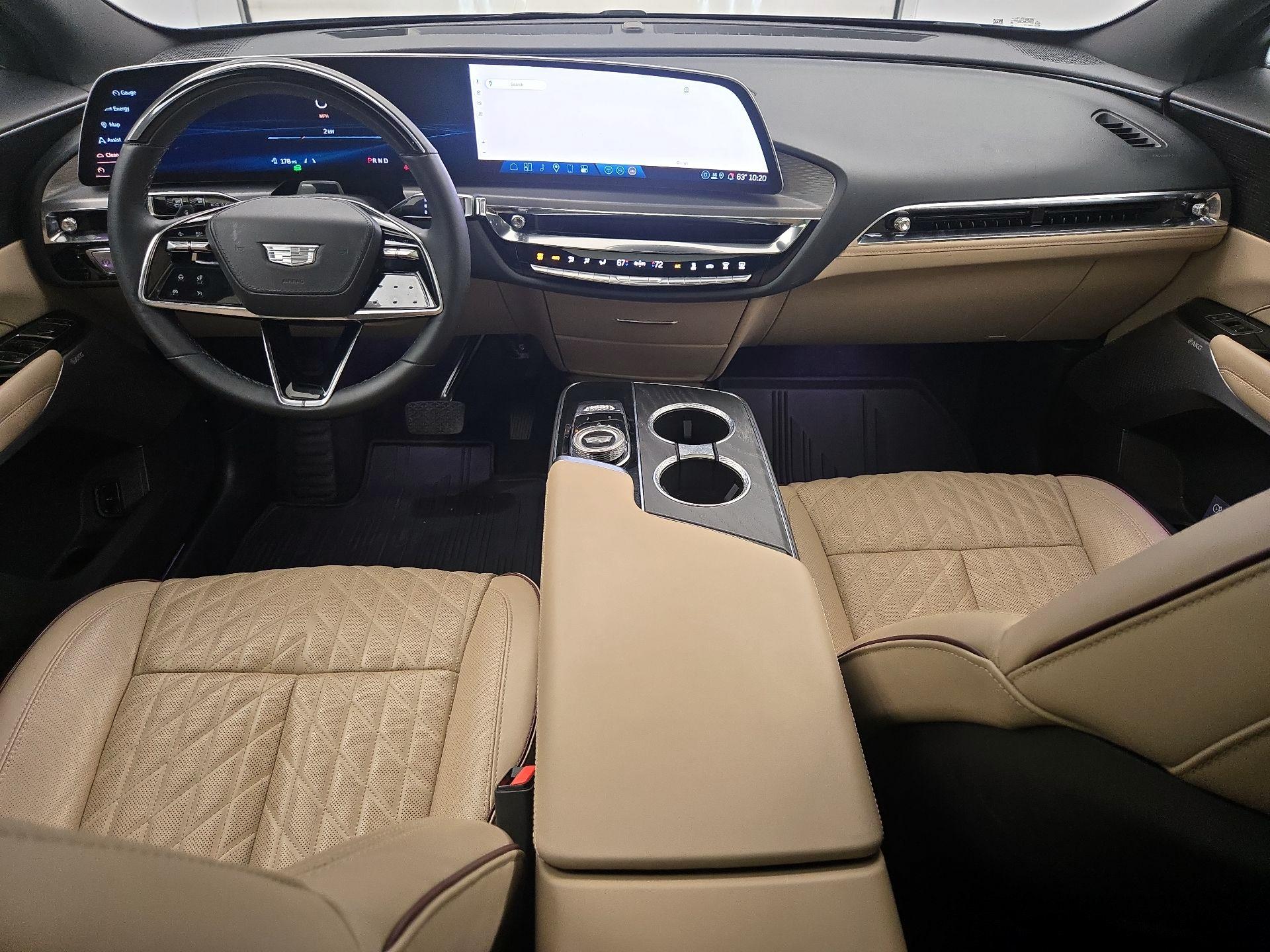 Thumbnail: 2024 Cadillac Lyriq - 9