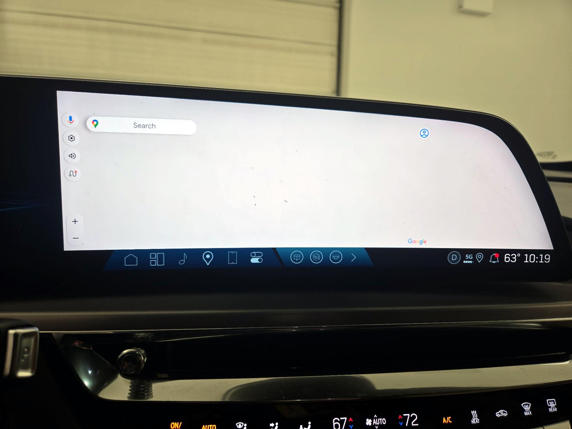 Thumbnail: 2024 Cadillac Lyriq - 14