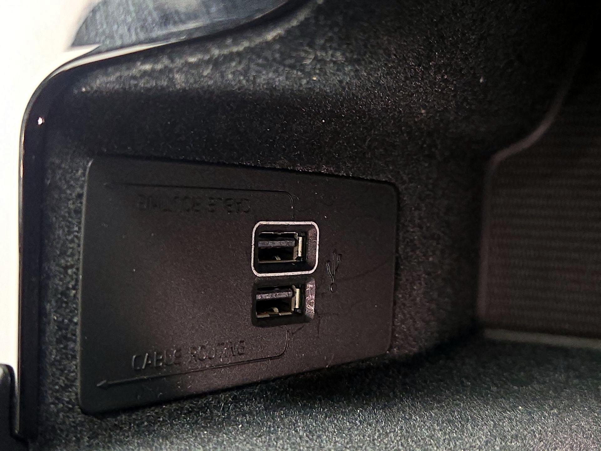 Thumbnail: 2021 Volvo XC60 - 19