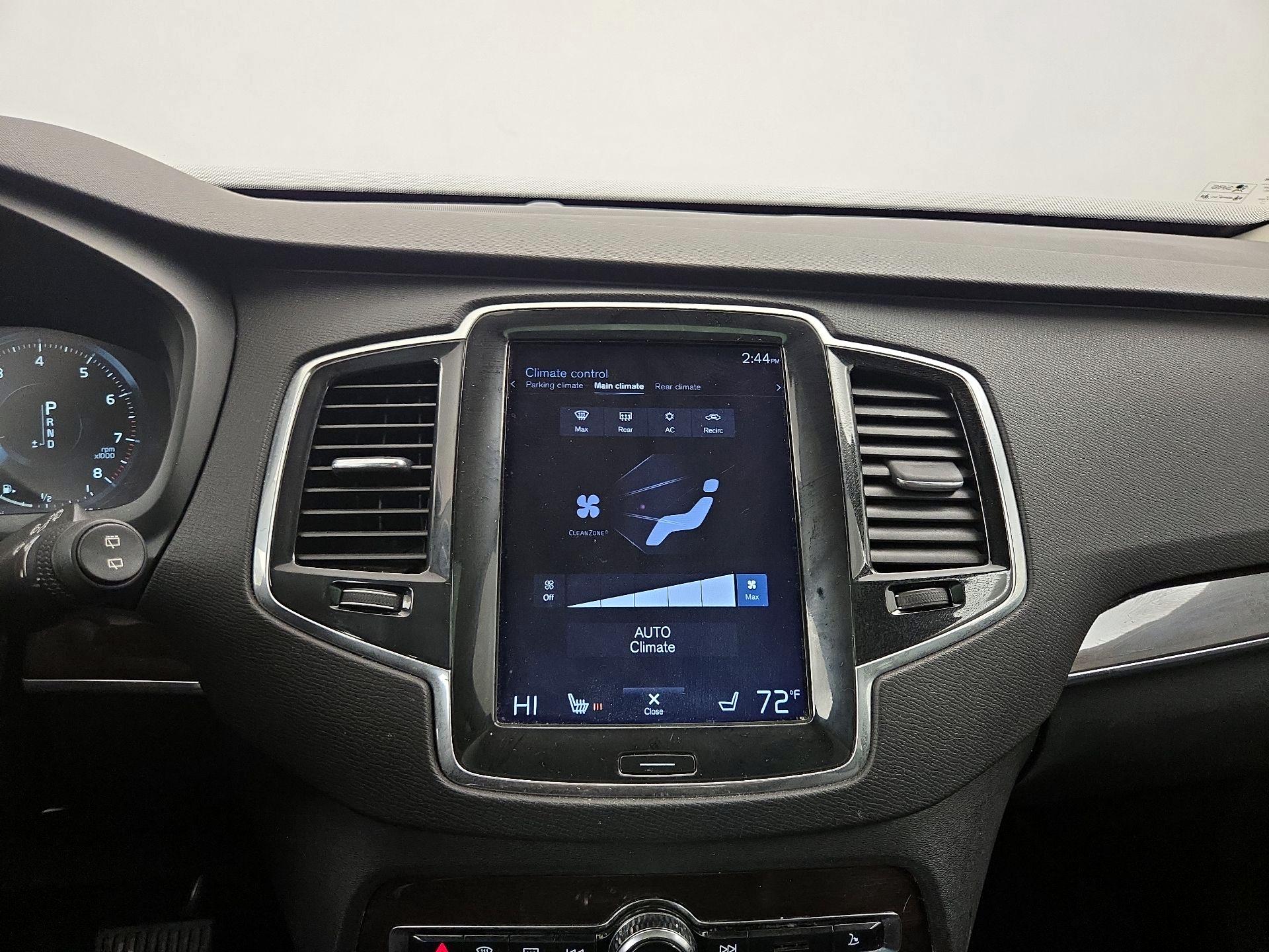 Thumbnail: 2017 Volvo XC90 - 17