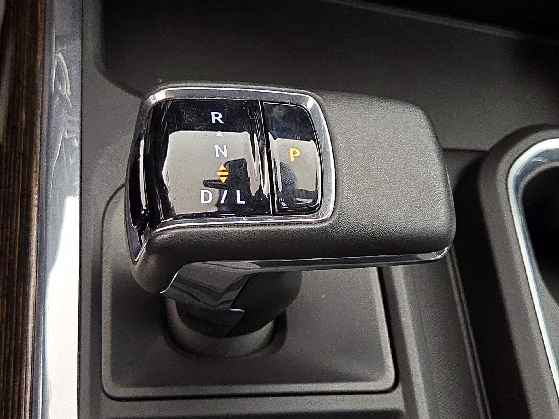 Thumbnail: 2024 GMC Sierra 1500 - 17