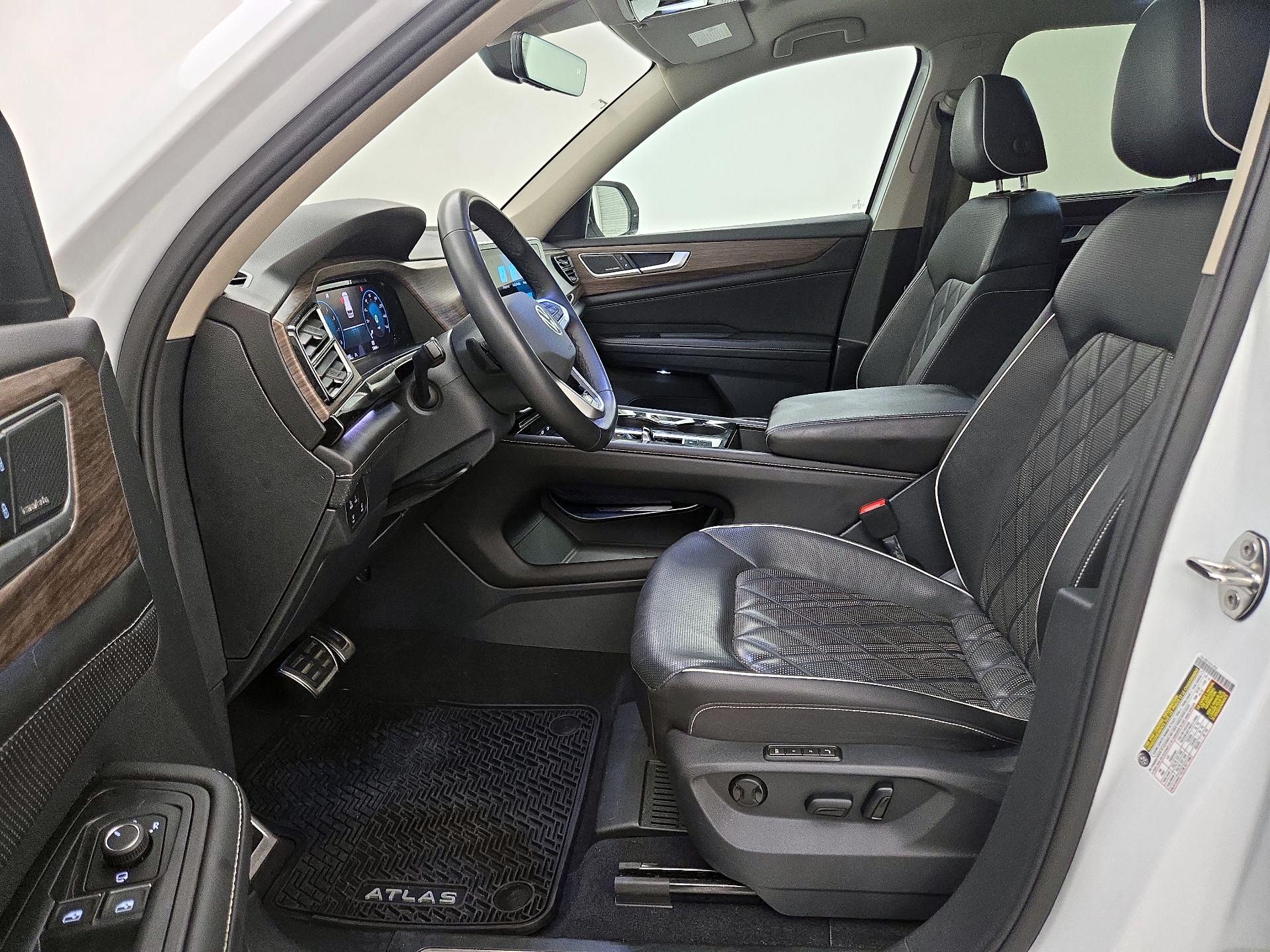 Thumbnail: 2025 Volkswagen Atlas - 11