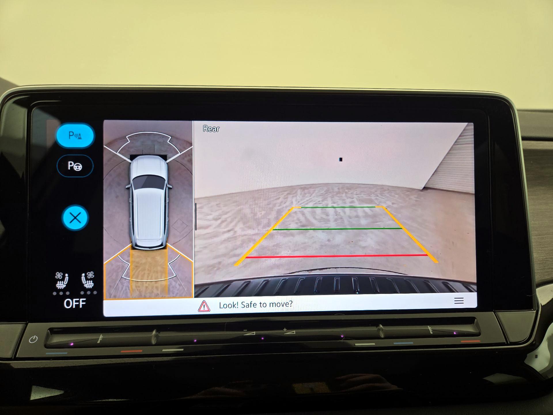 Thumbnail: 2025 Volkswagen Atlas - 15