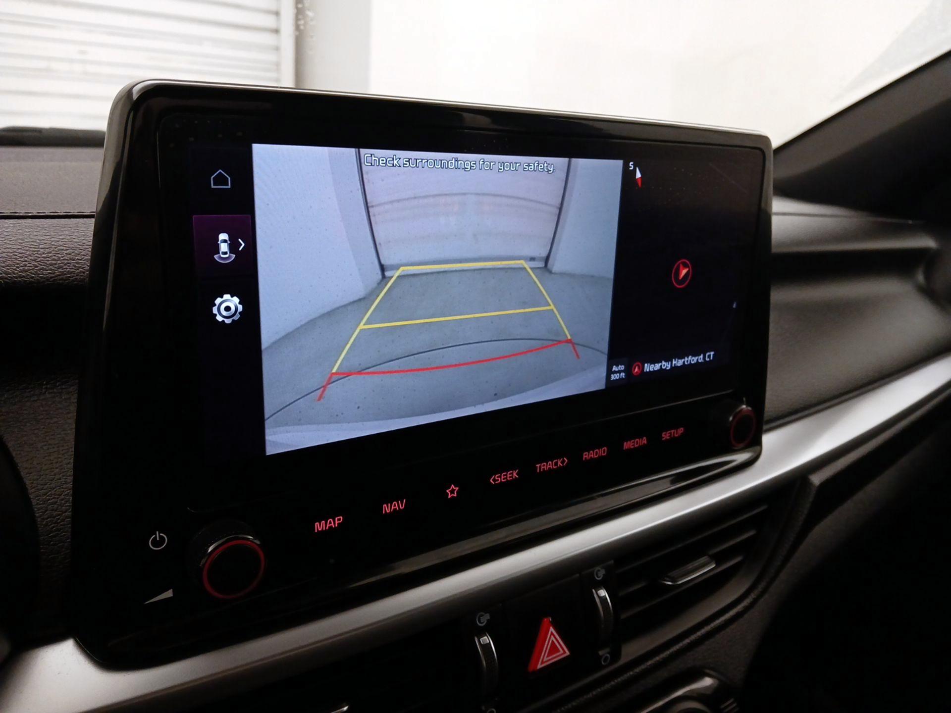 Thumbnail: 2023 Kia Forte - 15