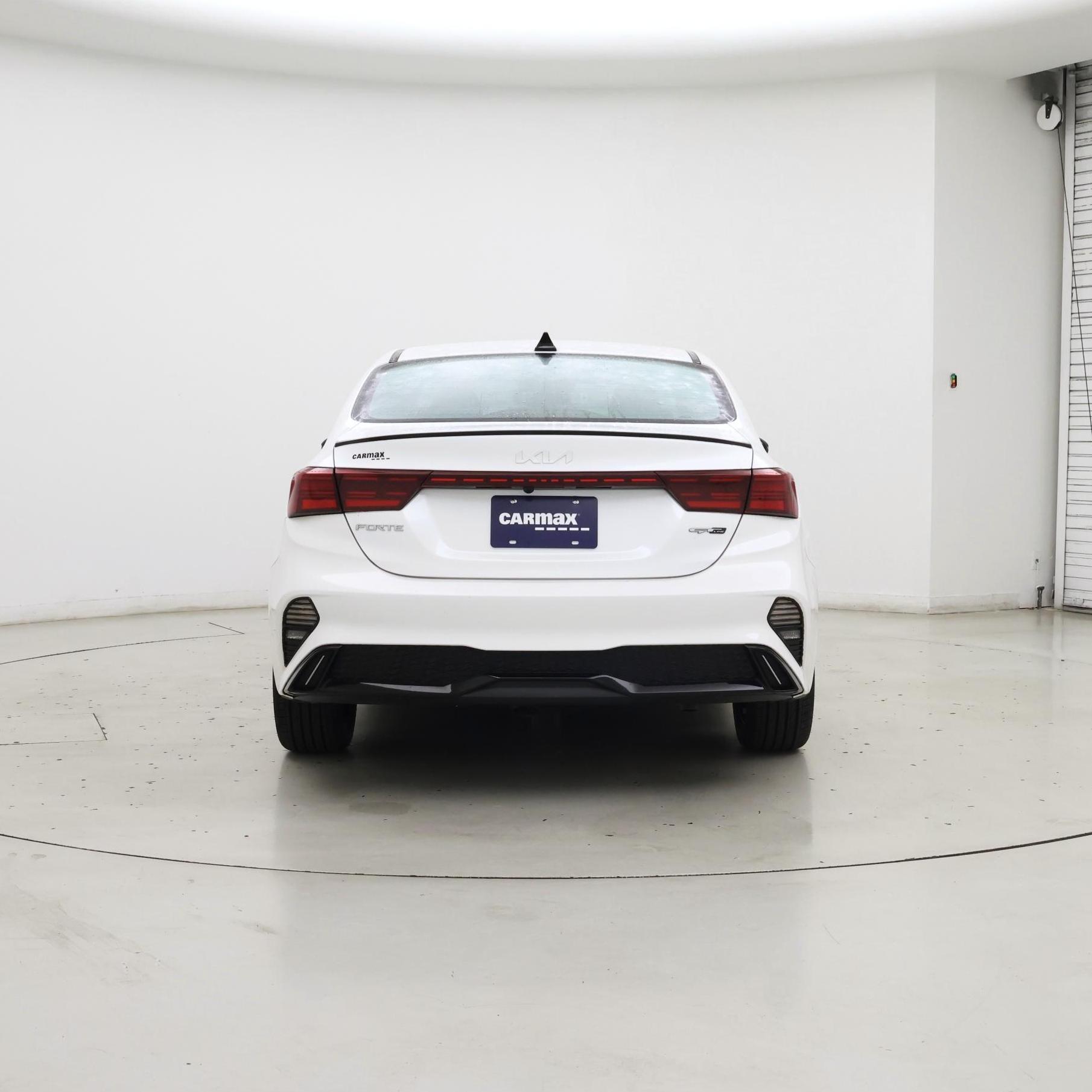 Thumbnail: 2023 Kia Forte - 6