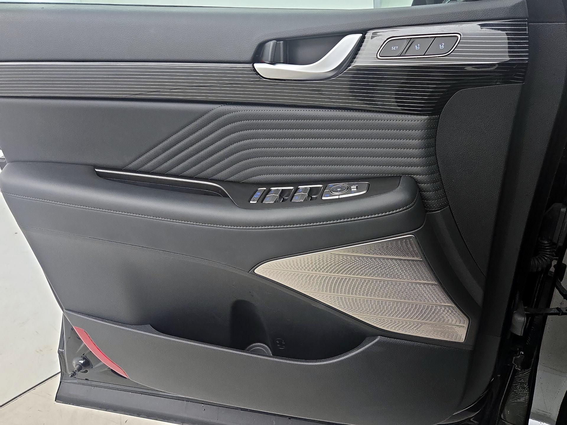 Thumbnail: 2025 Hyundai Palisade - 12