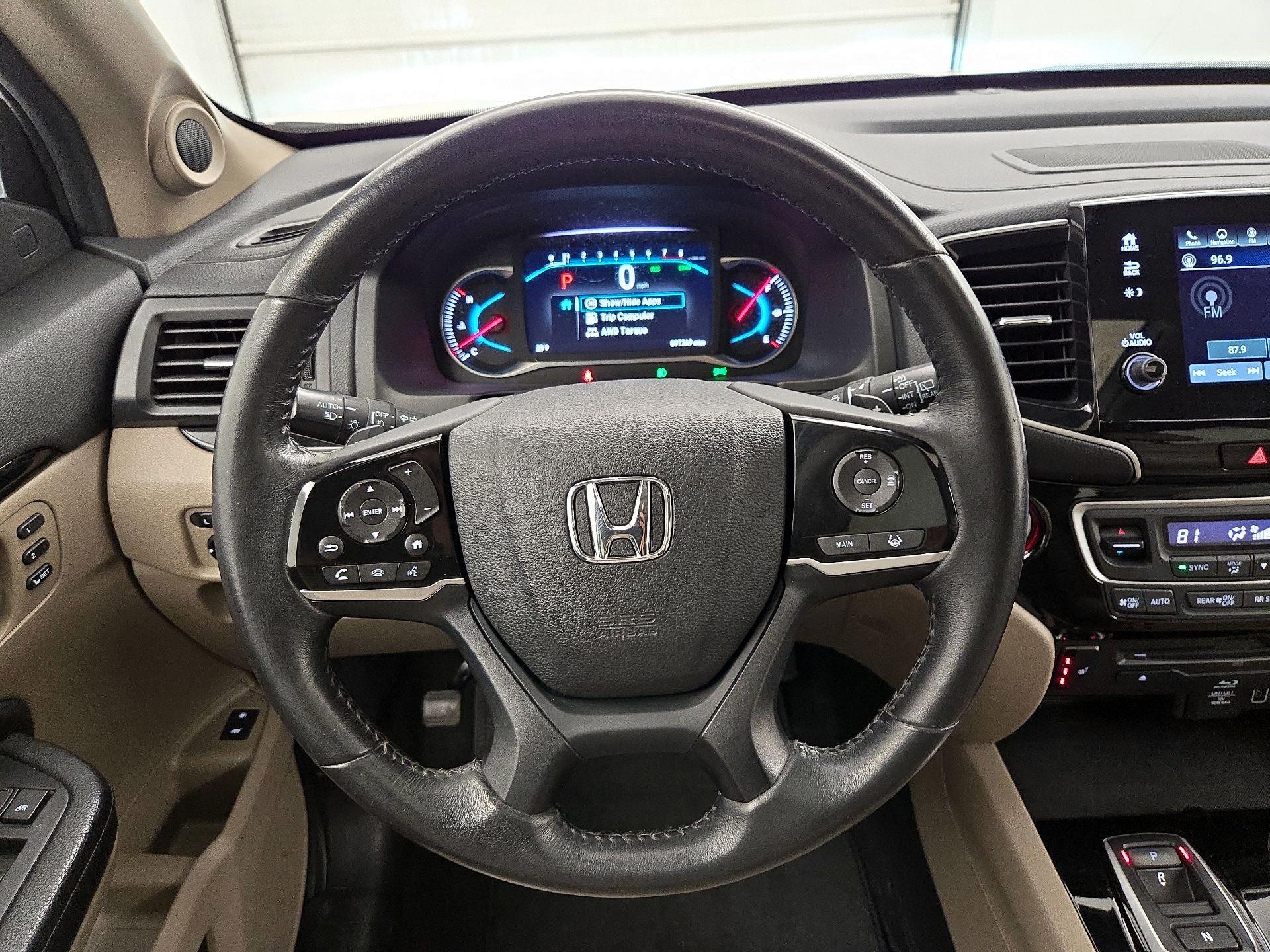 Thumbnail: 2019 Honda Pilot - 10