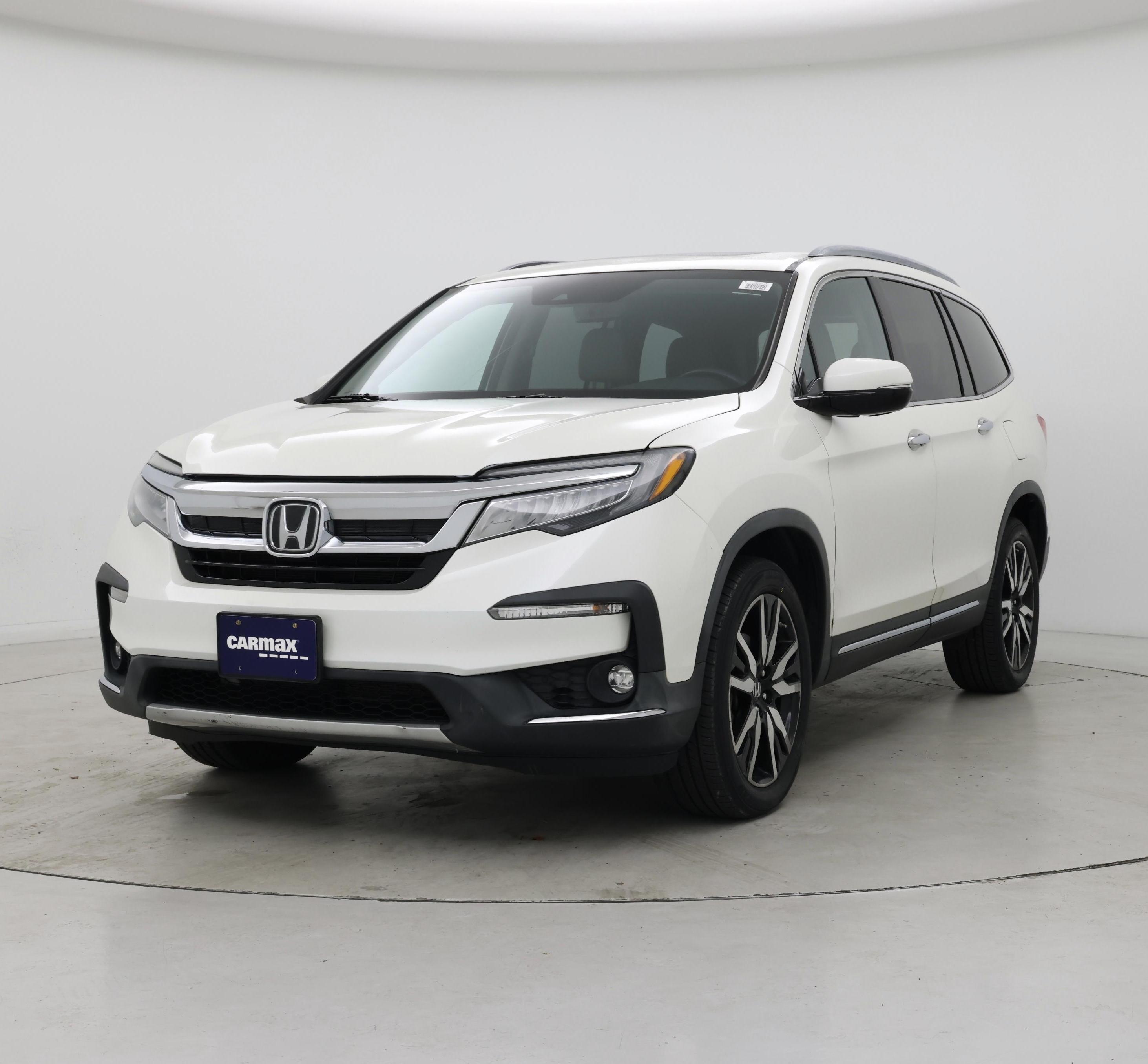 Thumbnail: 2019 Honda Pilot - 4