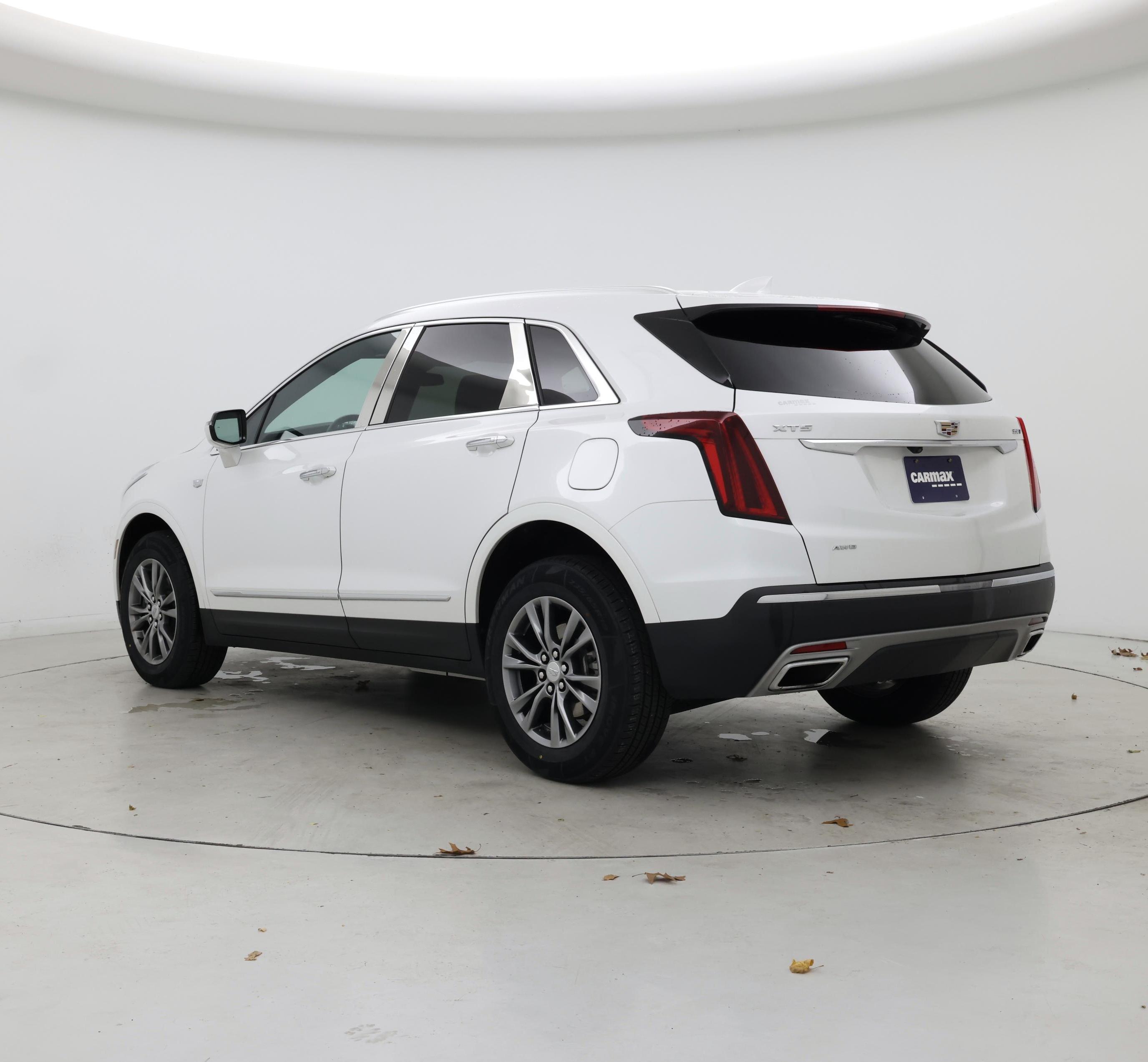 Thumbnail: 2023 Cadillac XT5 - 2