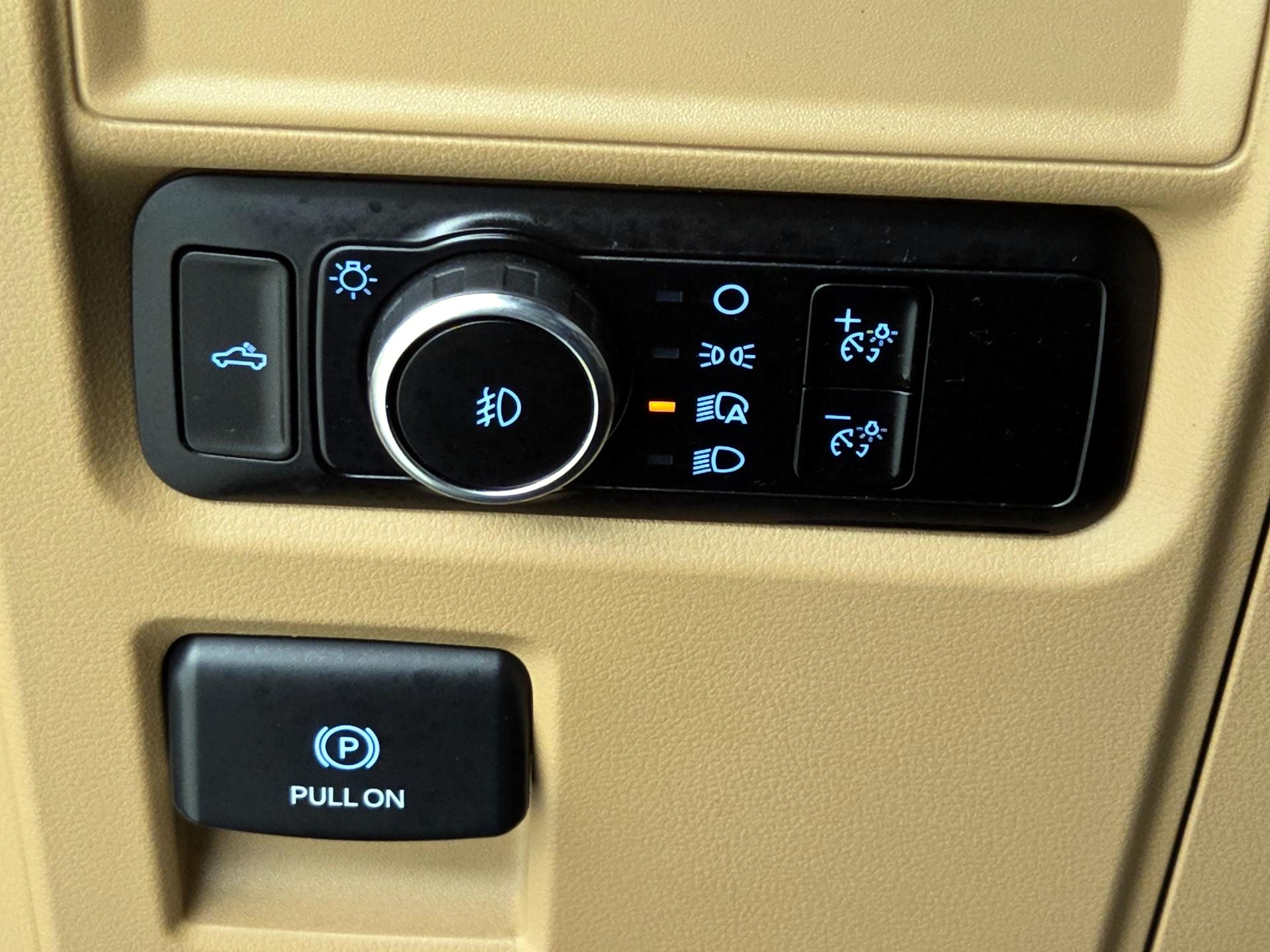 Thumbnail: 2023 Ford F-150 - 13