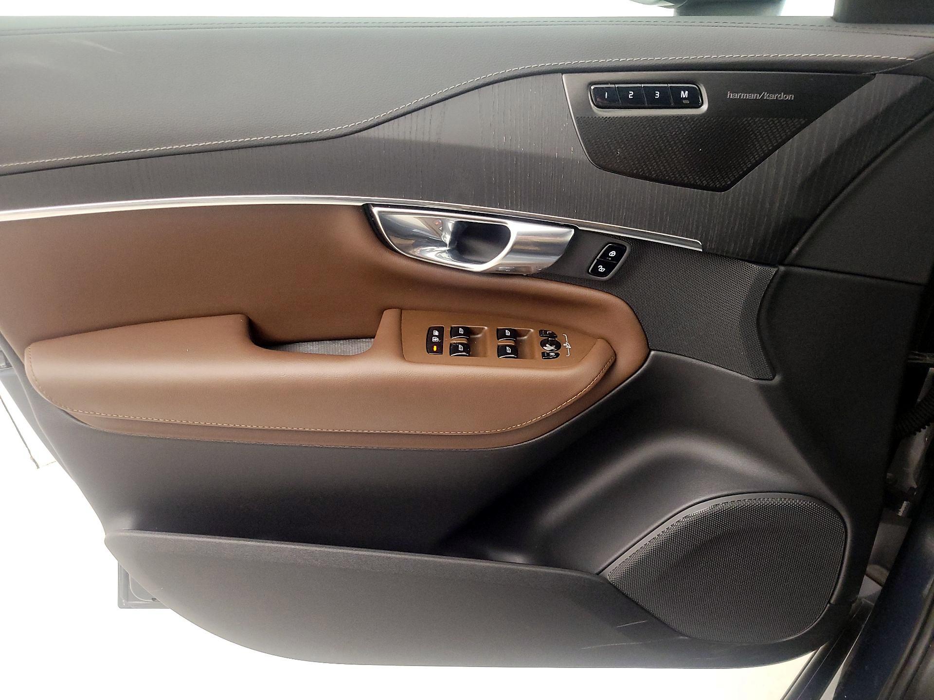 Thumbnail: 2023 Volvo XC90 - 12