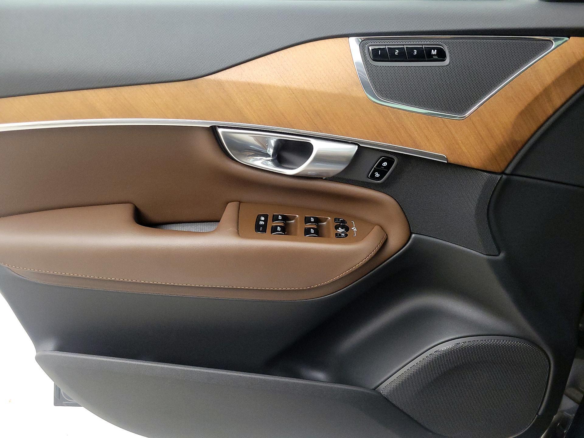 Thumbnail: 2024 Volvo XC90 - 12