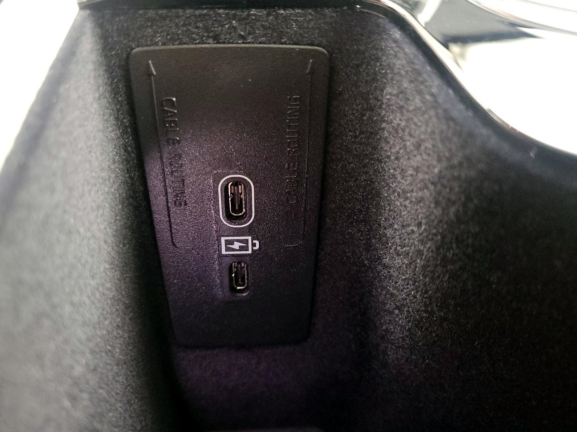 Thumbnail: 2024 Volvo XC90 - 19