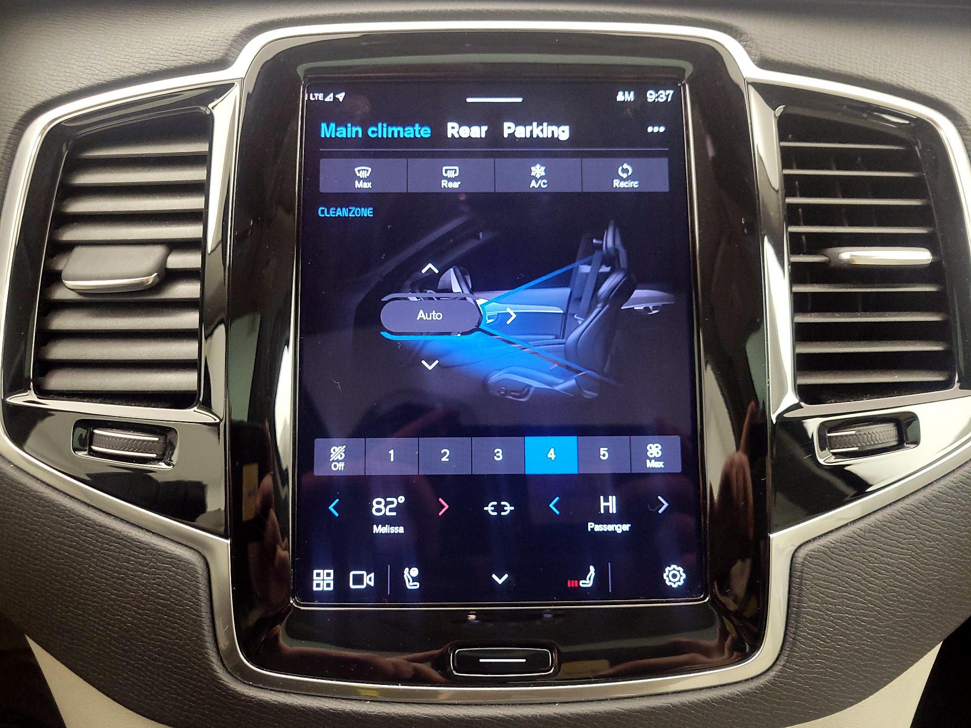 Thumbnail: 2024 Volvo XC90 - 17