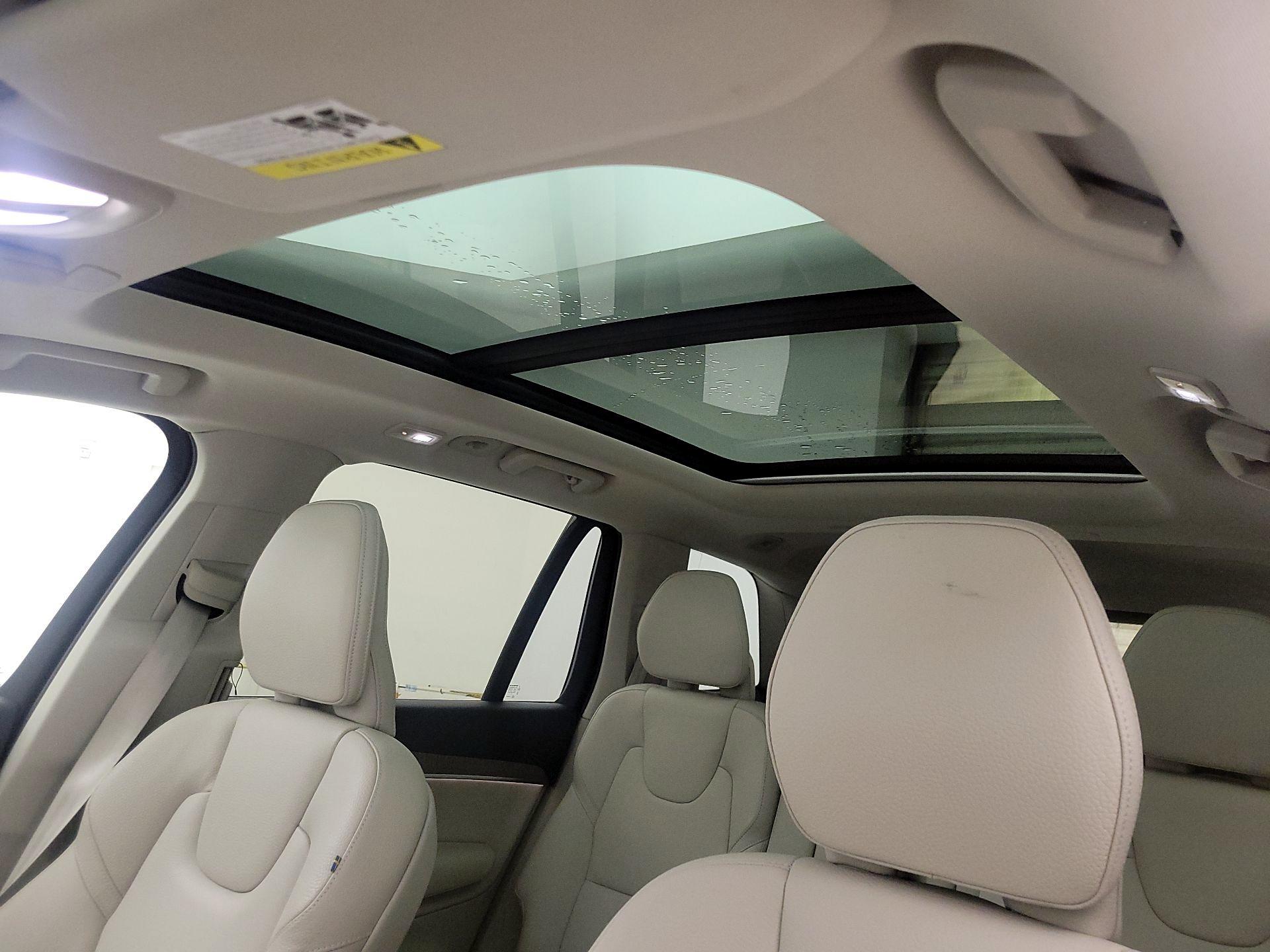 Thumbnail: 2024 Volvo XC90 - 20