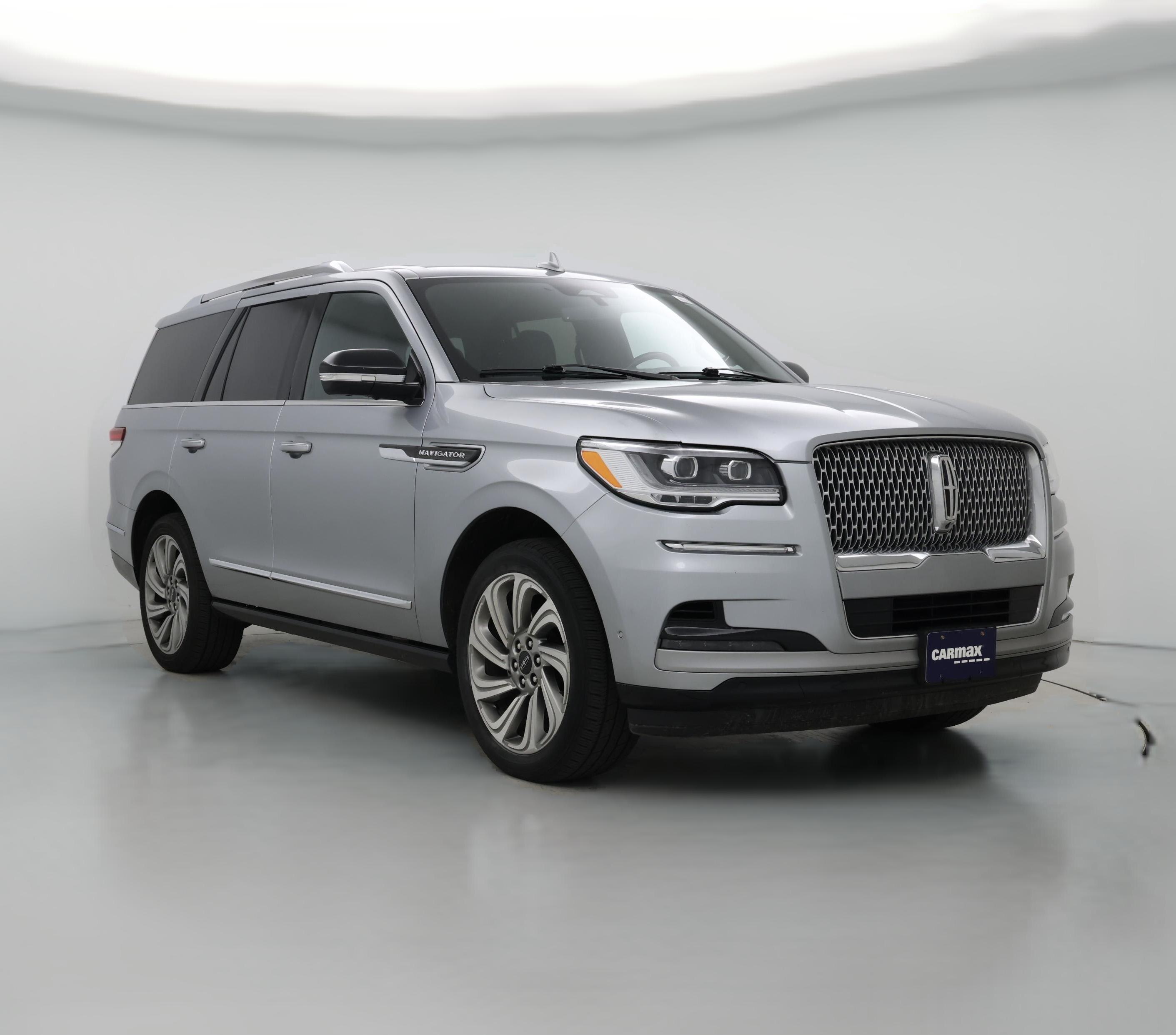 Thumbnail: 2022 Lincoln Navigator - 1