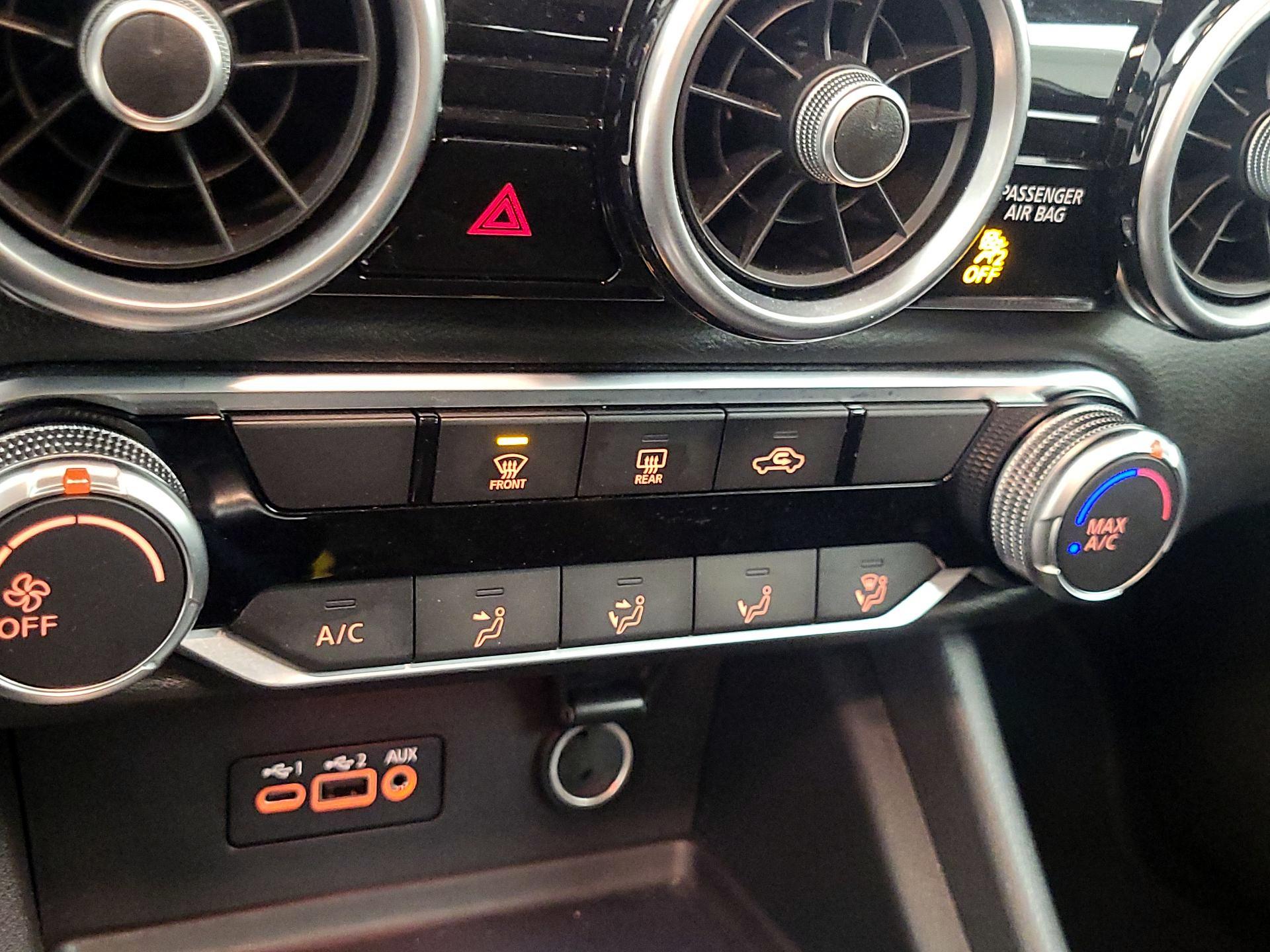 Thumbnail: 2022 Nissan Sentra - 16