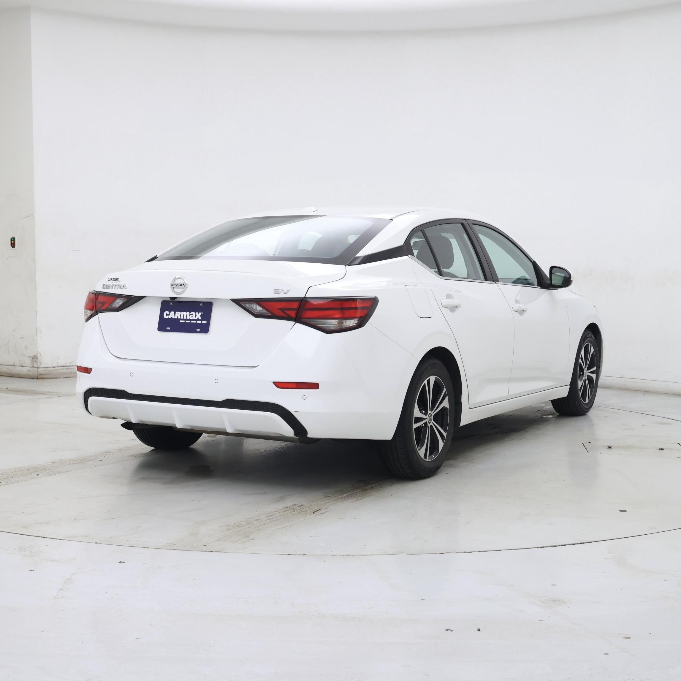 Thumbnail: 2022 Nissan Sentra - 8