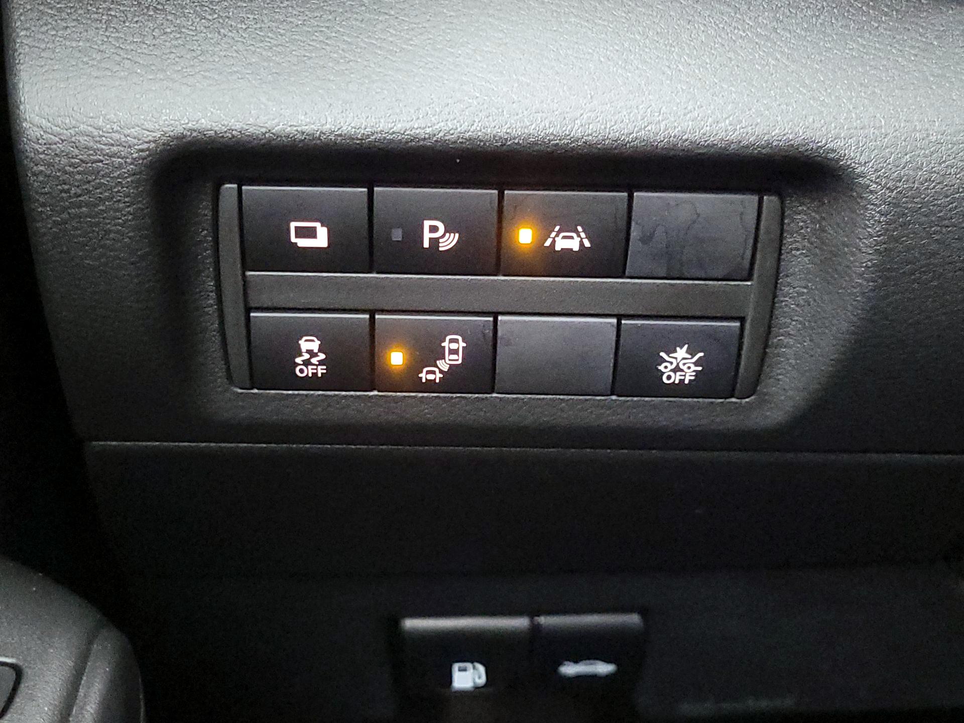 Thumbnail: 2022 Nissan Kicks - 13