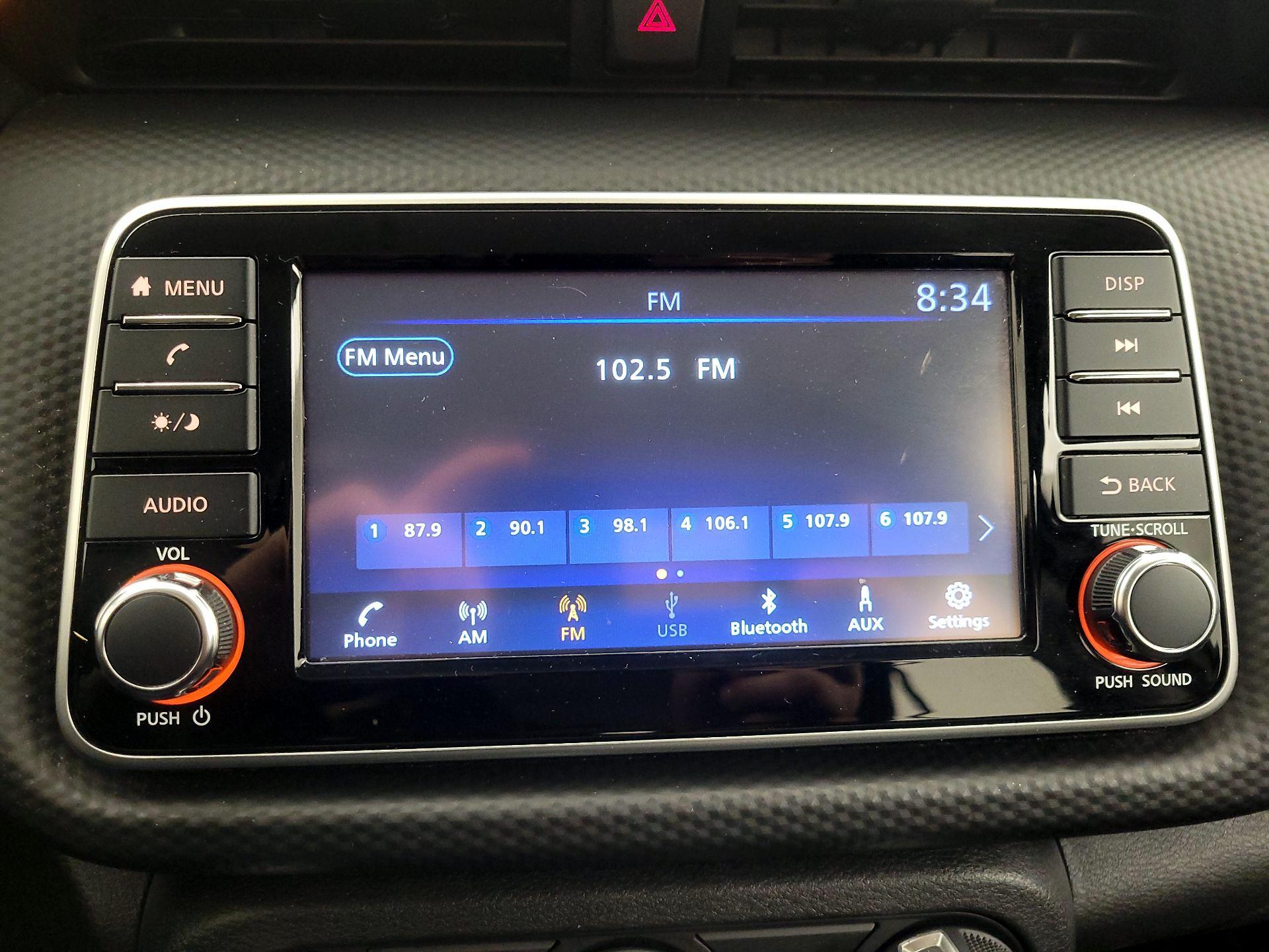 Thumbnail: 2022 Nissan Kicks - 15