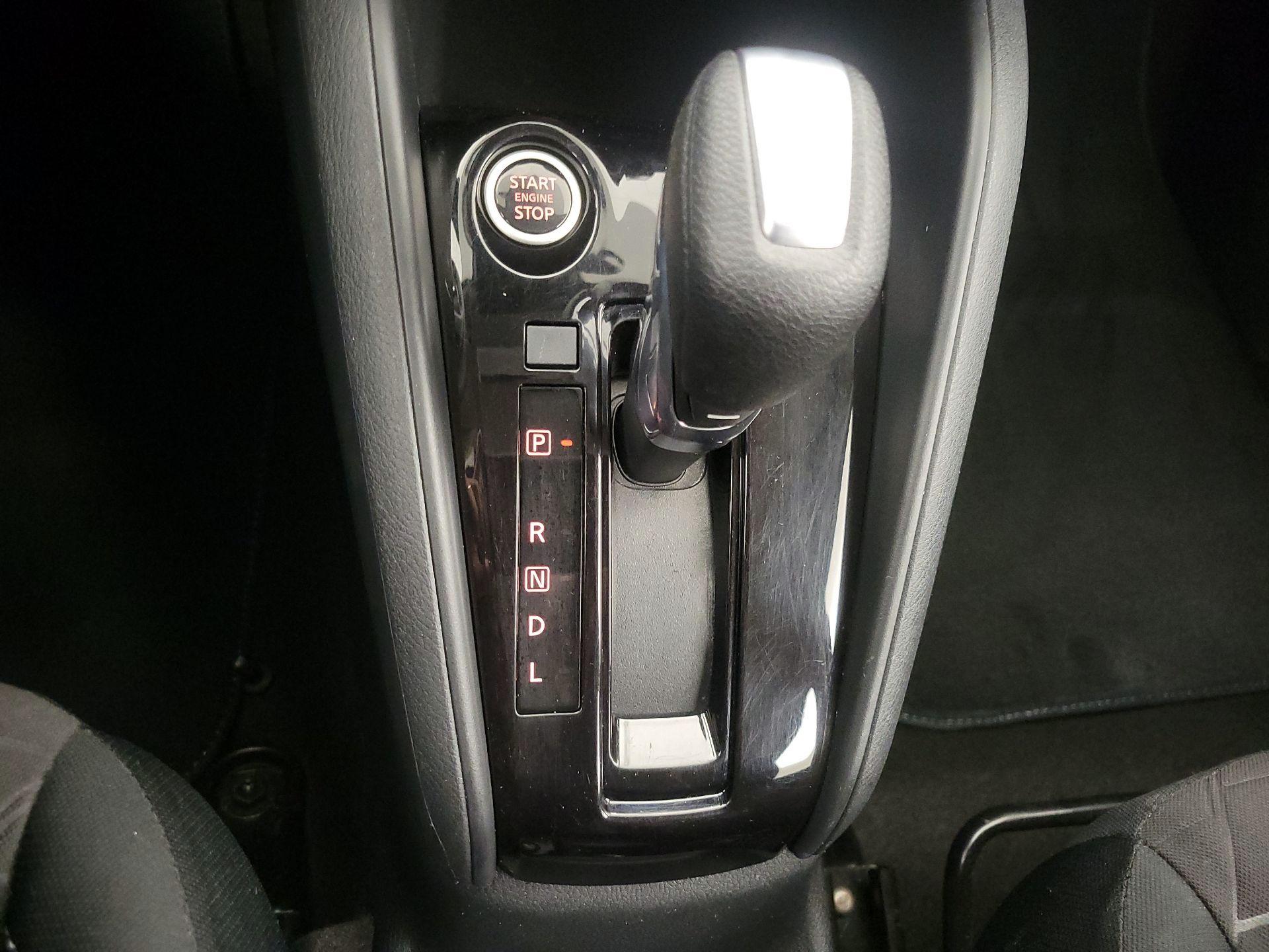 Thumbnail: 2022 Nissan Kicks - 17