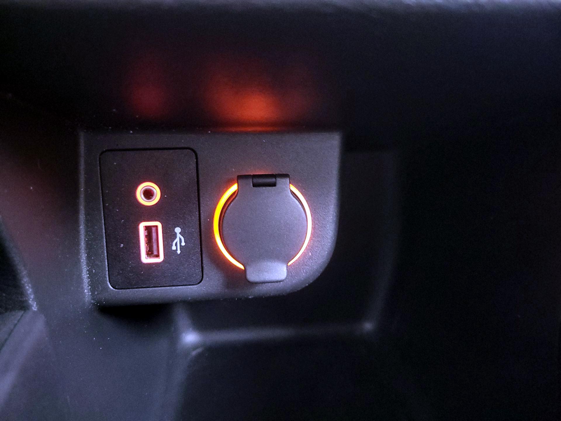 Thumbnail: 2022 Nissan Kicks - 18