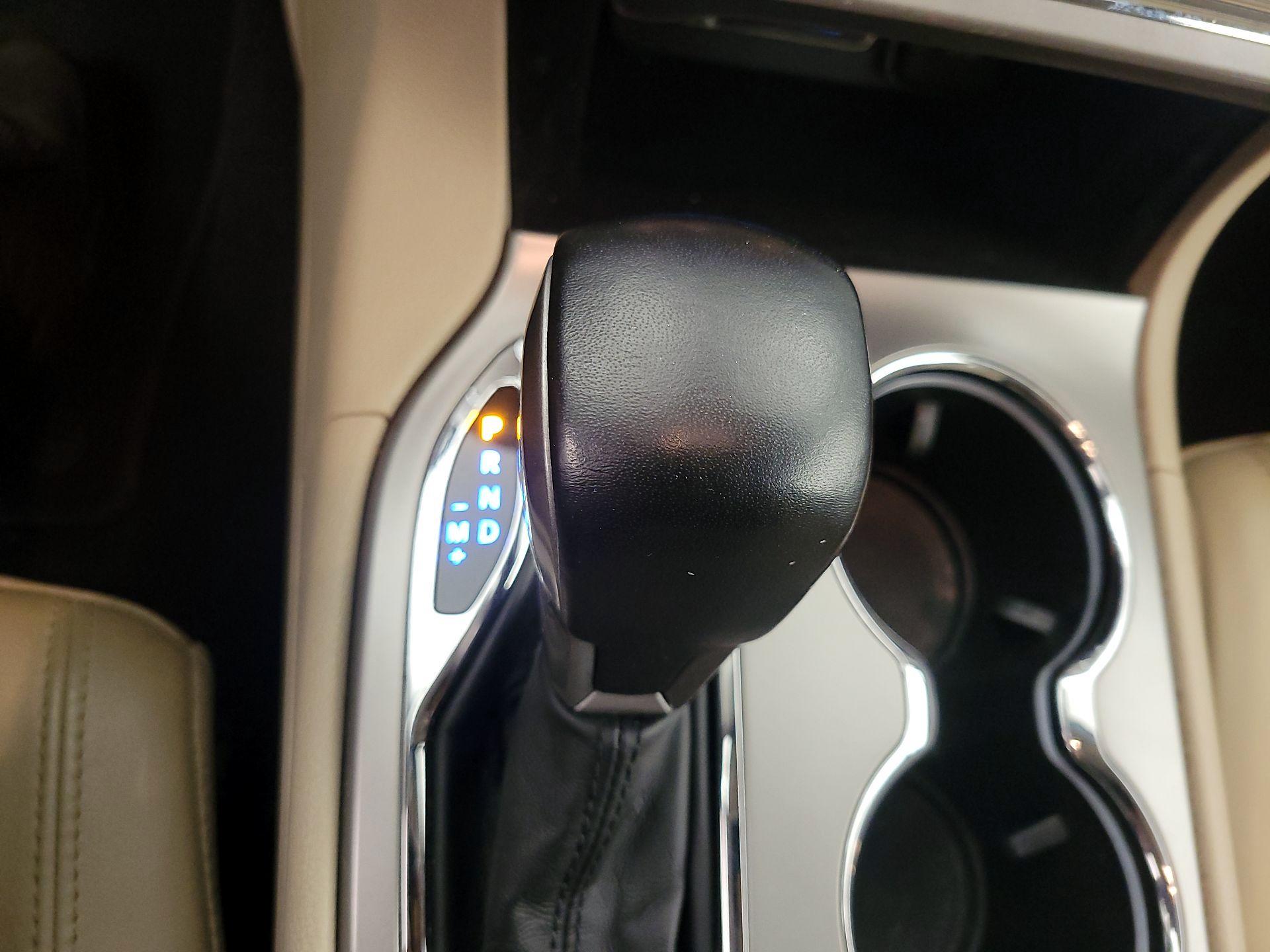 Thumbnail: 2021 Jeep Grand Cherokee - 17