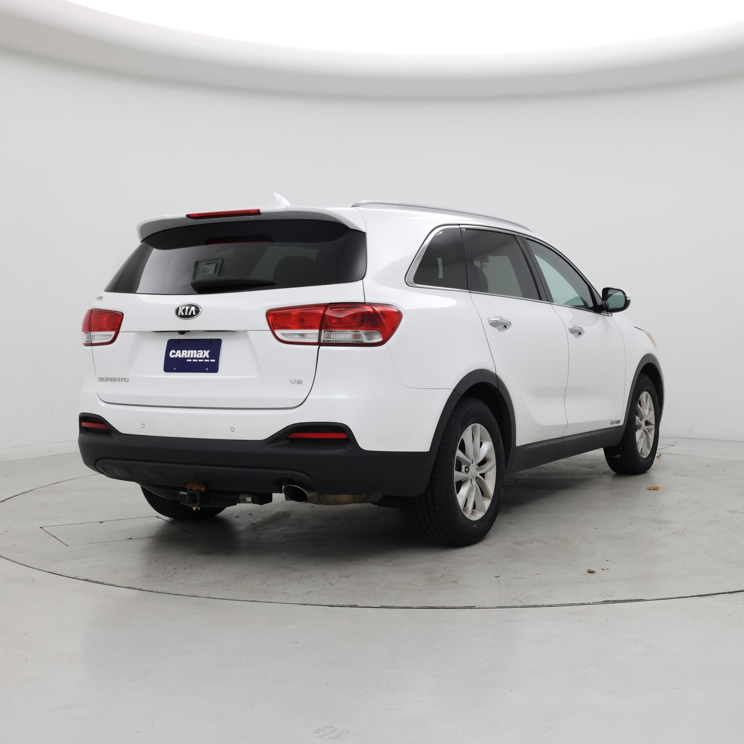 Thumbnail: 2018 Kia Sorento - 8