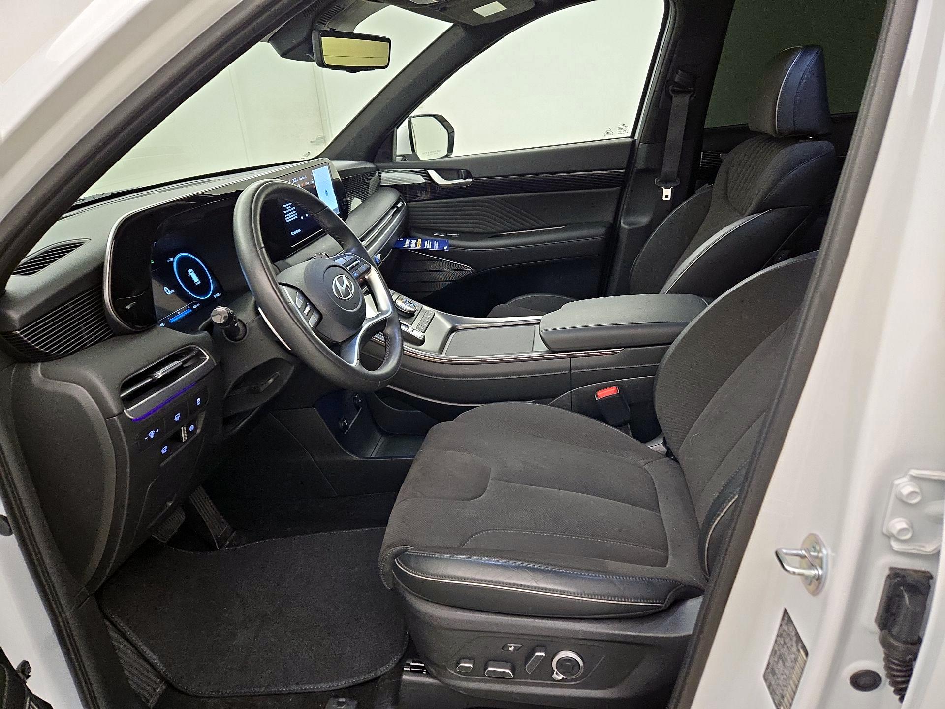 Thumbnail: 2025 Hyundai Palisade - 11