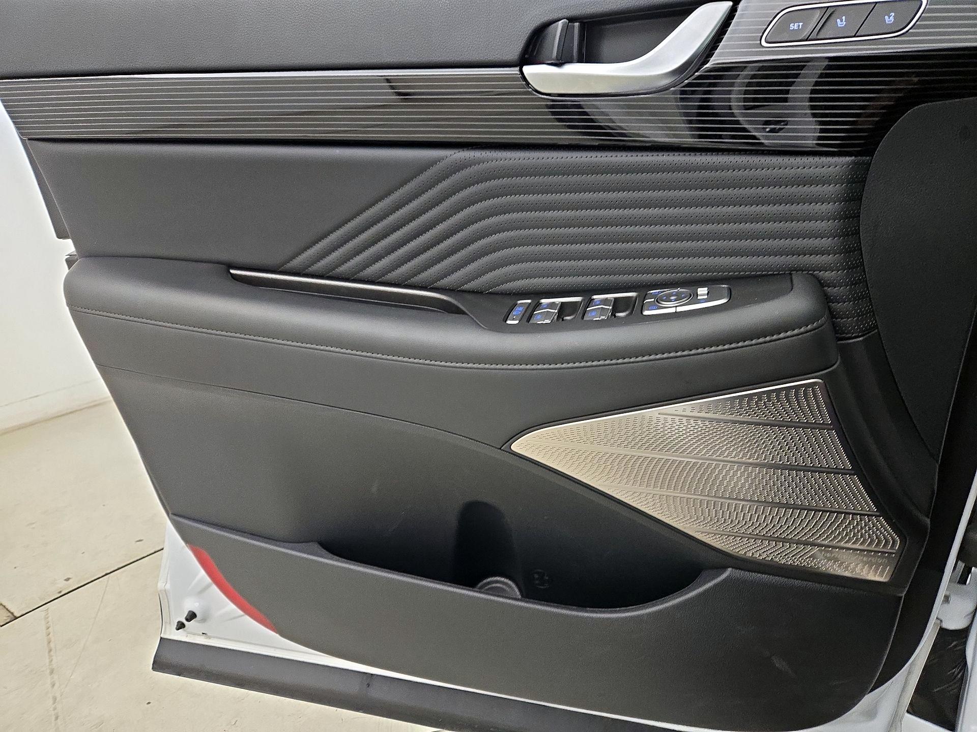 Thumbnail: 2025 Hyundai Palisade - 12