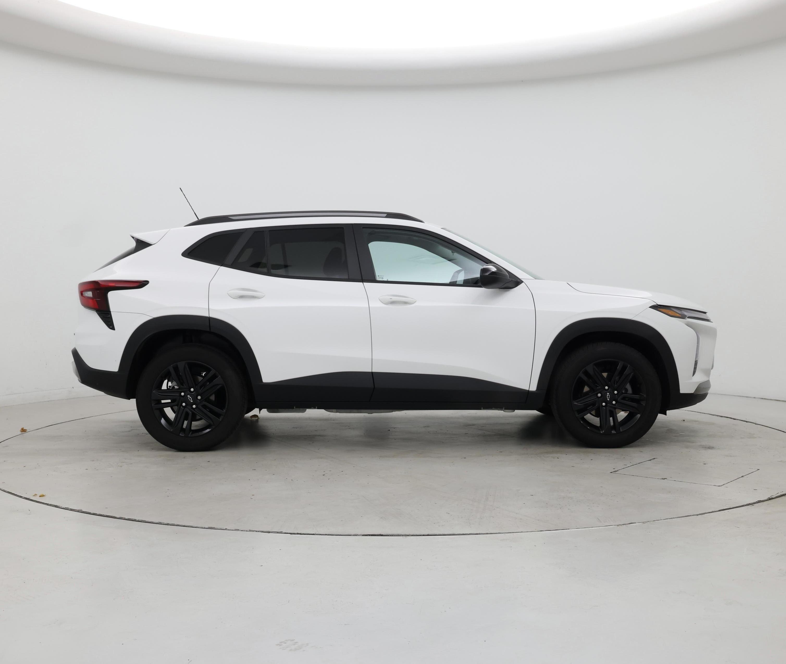 Thumbnail: 2024 Chevrolet Trax - 7