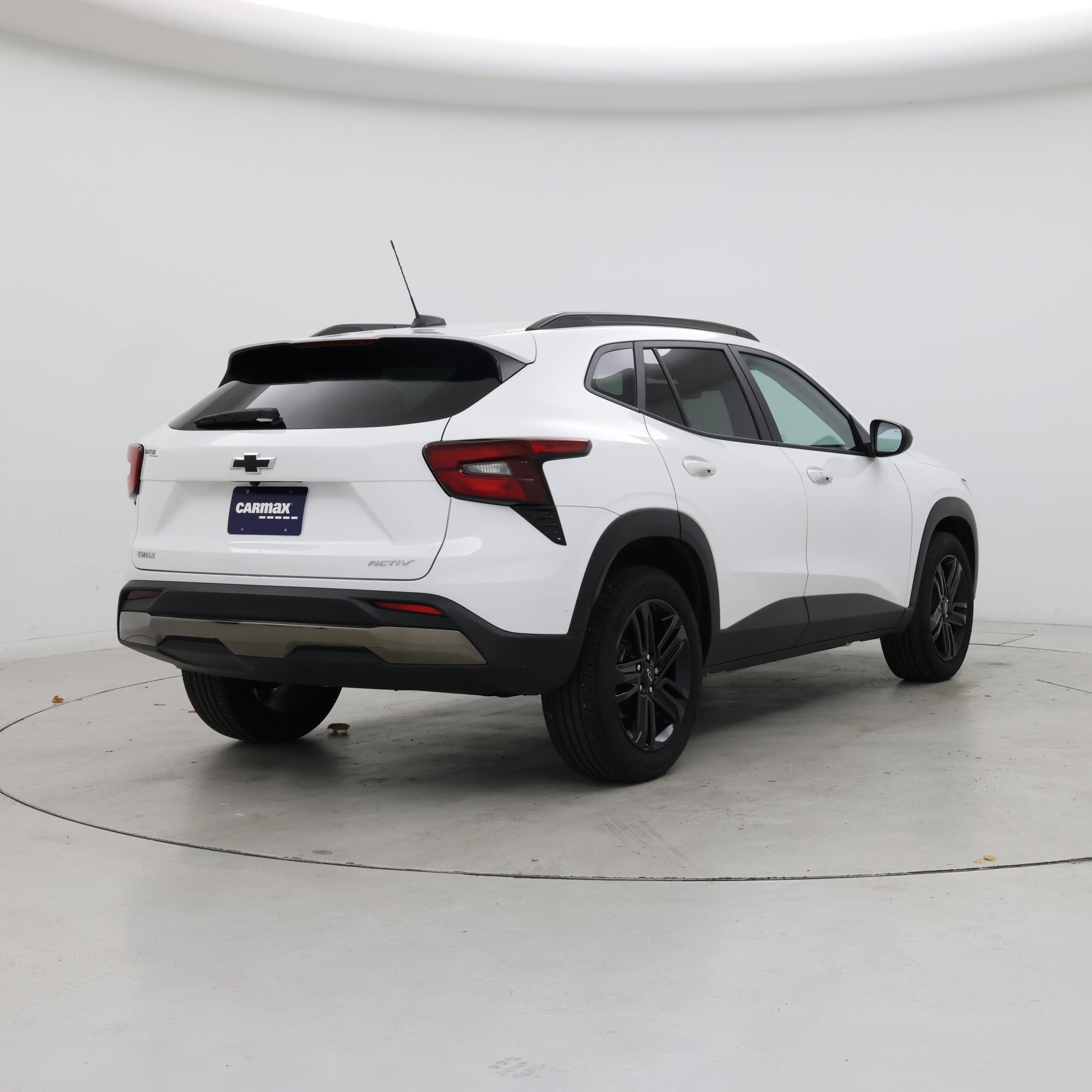 Thumbnail: 2024 Chevrolet Trax - 8