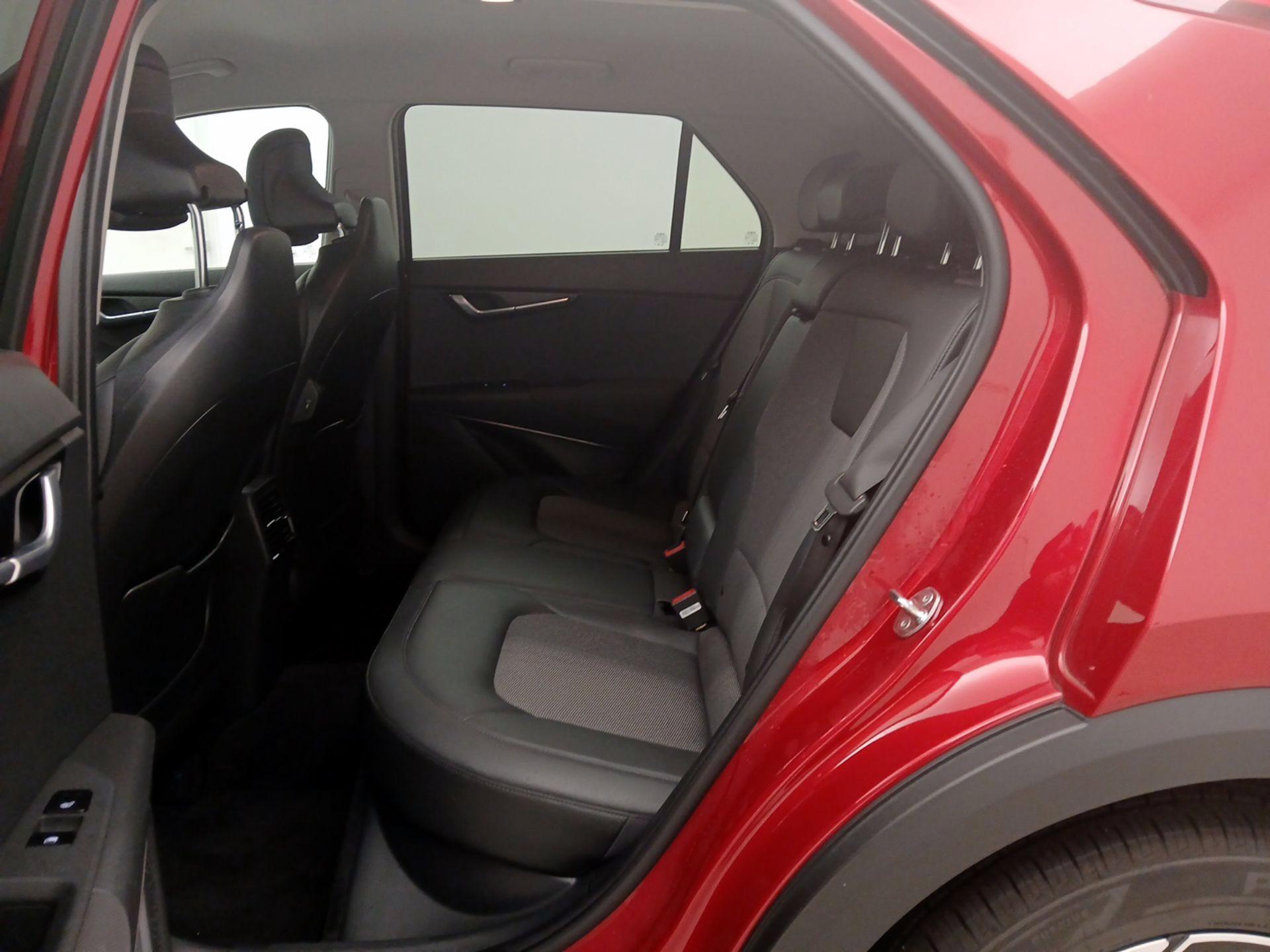 Thumbnail: 2024 Kia Niro - 20