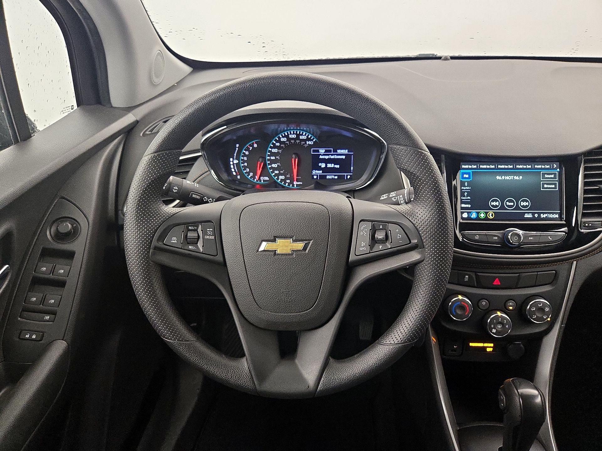 Thumbnail: 2019 Chevrolet Trax - 10