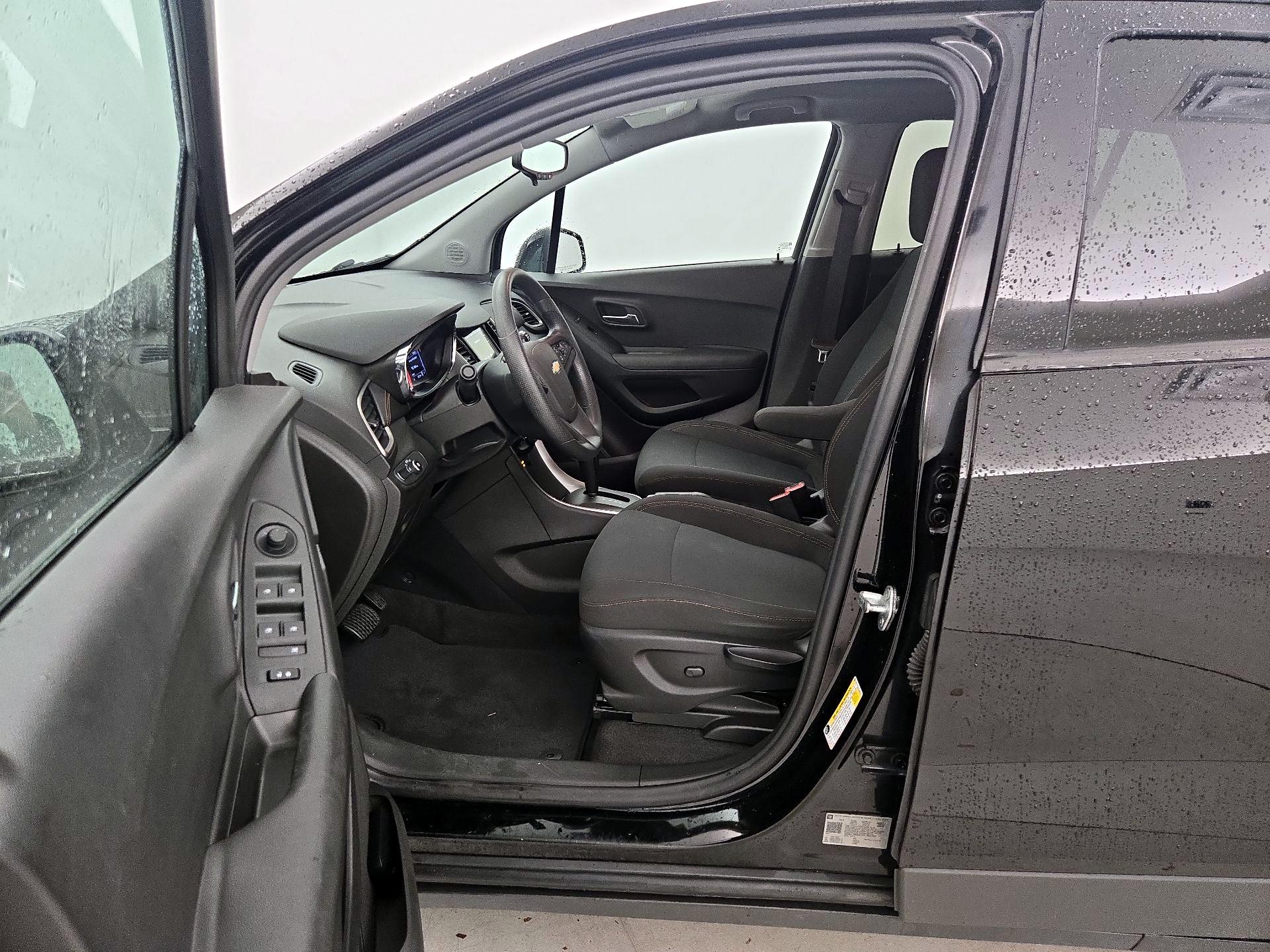 Thumbnail: 2019 Chevrolet Trax - 11