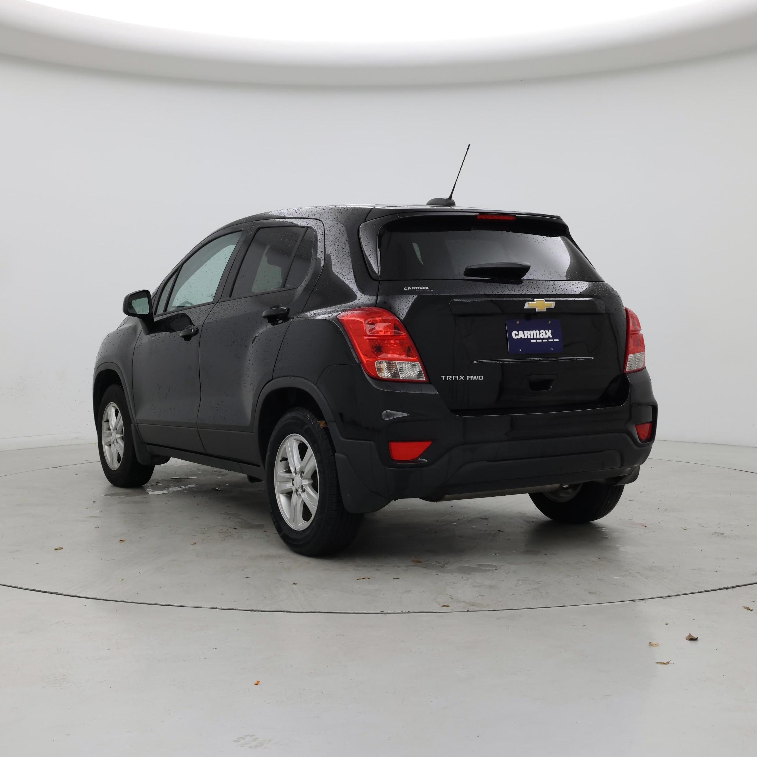 Thumbnail: 2019 Chevrolet Trax - 2