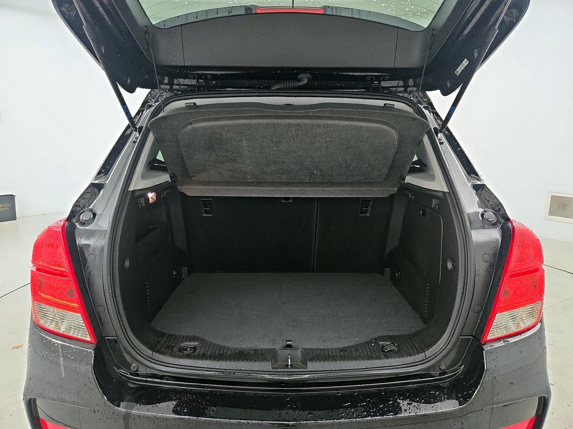 Thumbnail: 2019 Chevrolet Trax - 20