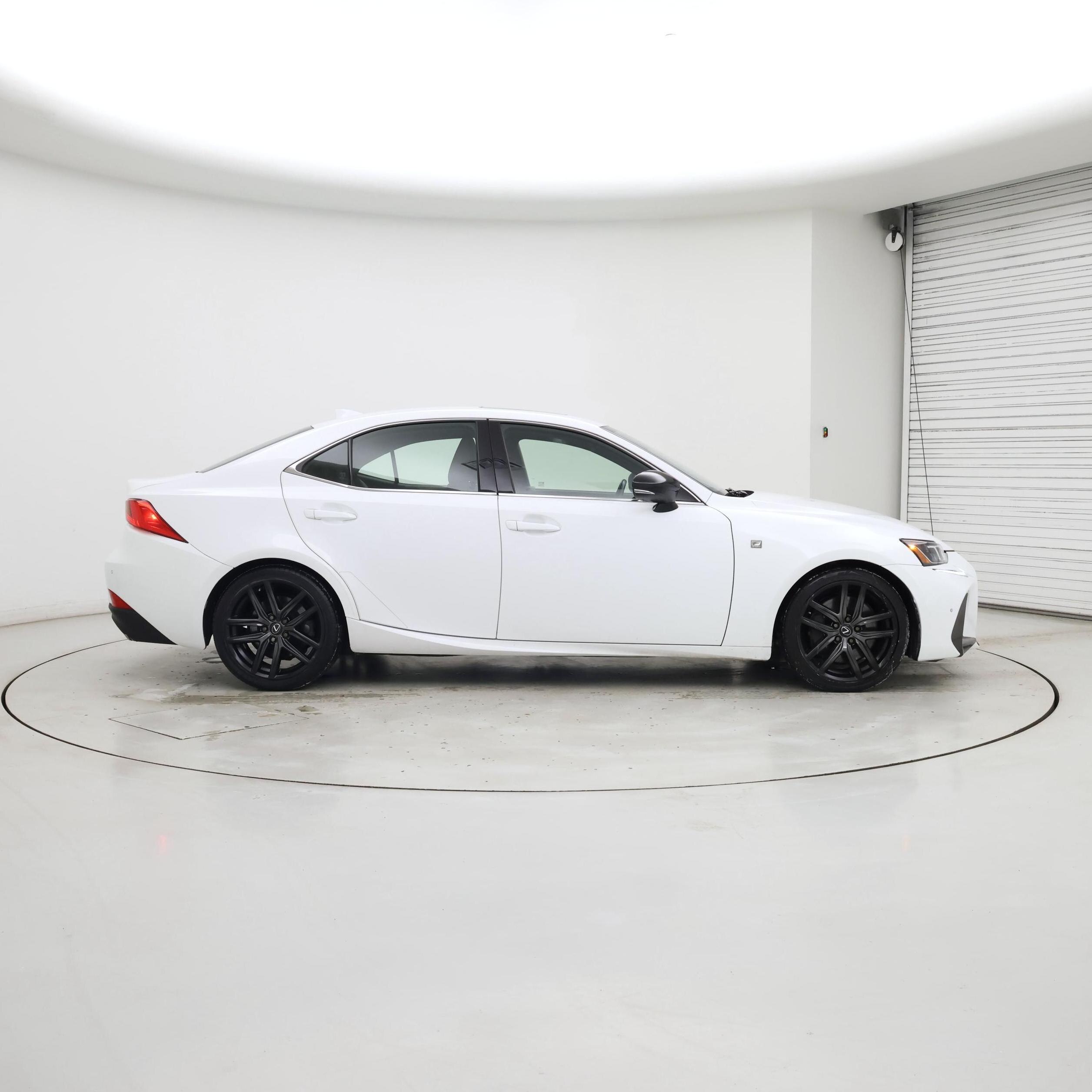 Thumbnail: 2020 Lexus IS - 7