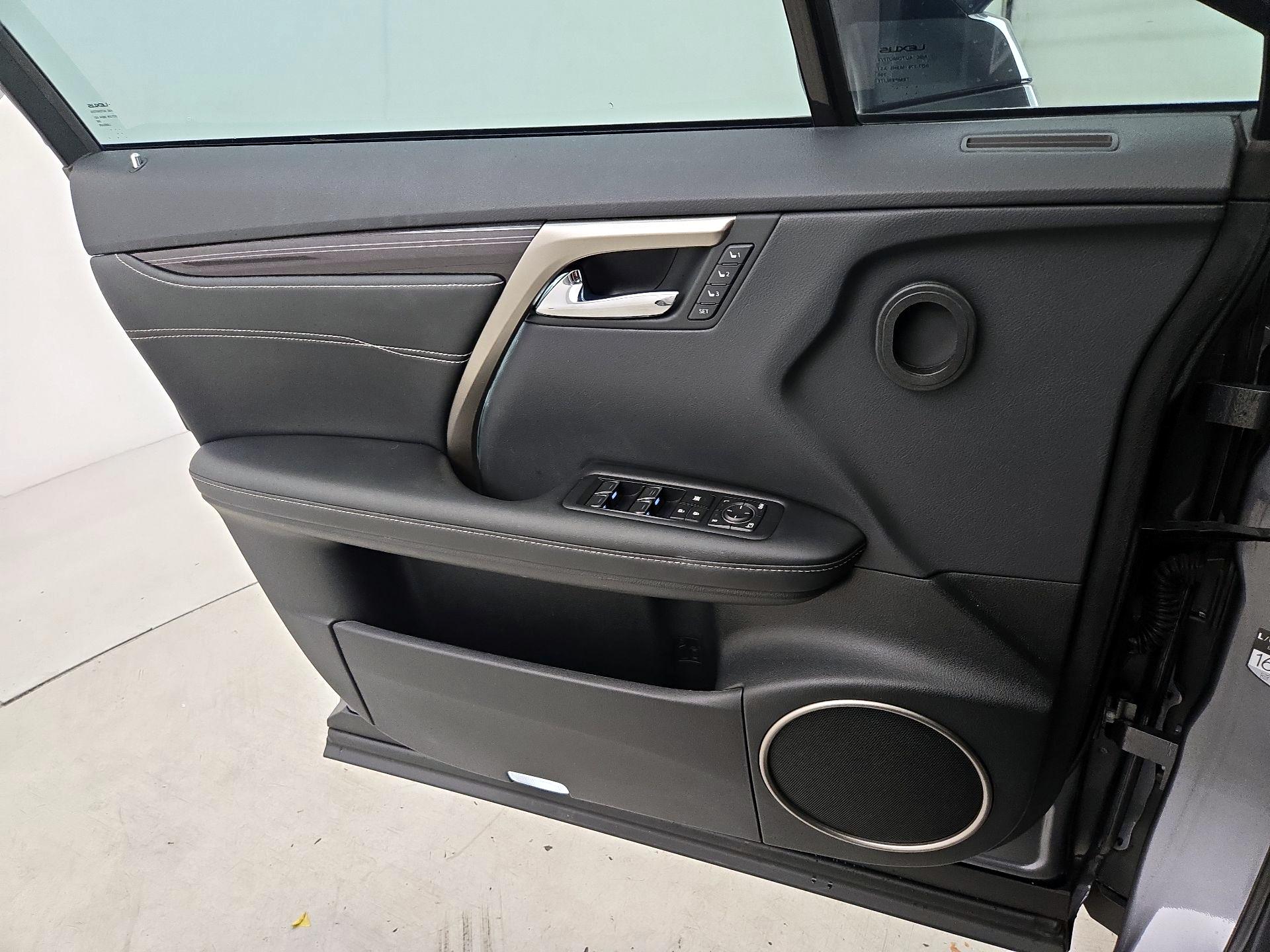 Thumbnail: 2017 Lexus RX - 12